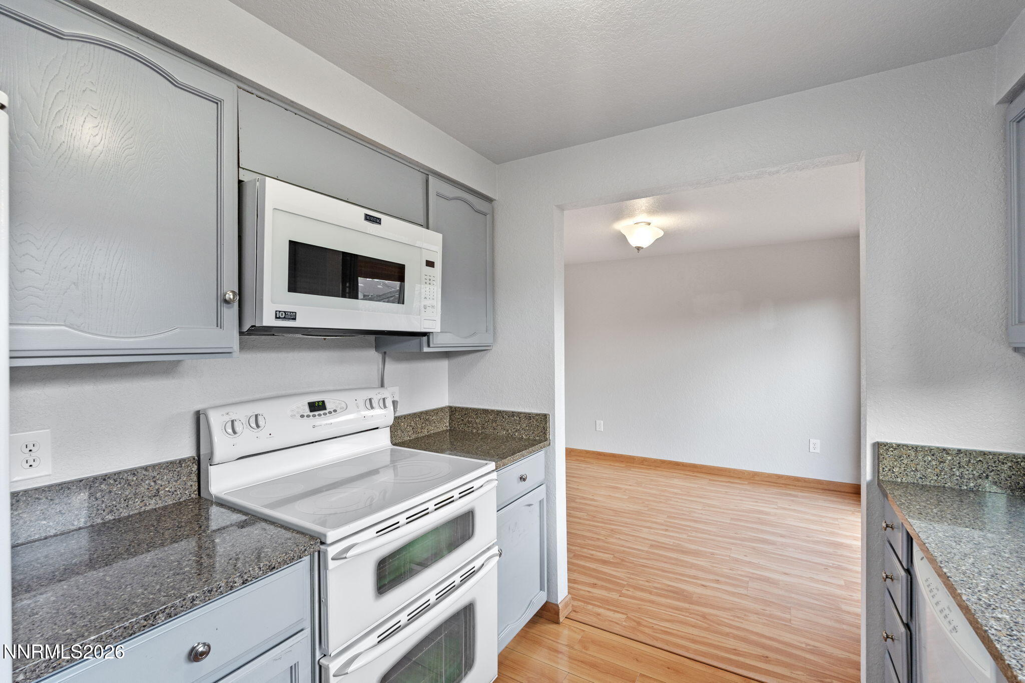 718 Travis Drive Unit B Property Photo 15