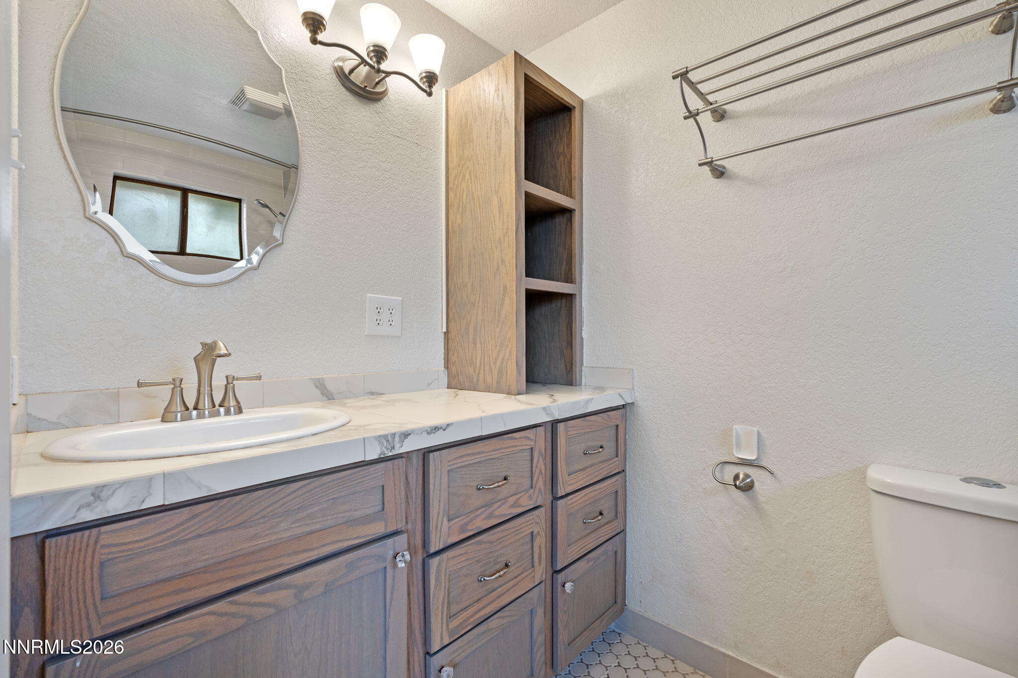 718 Travis Drive Unit B Property Photo 18