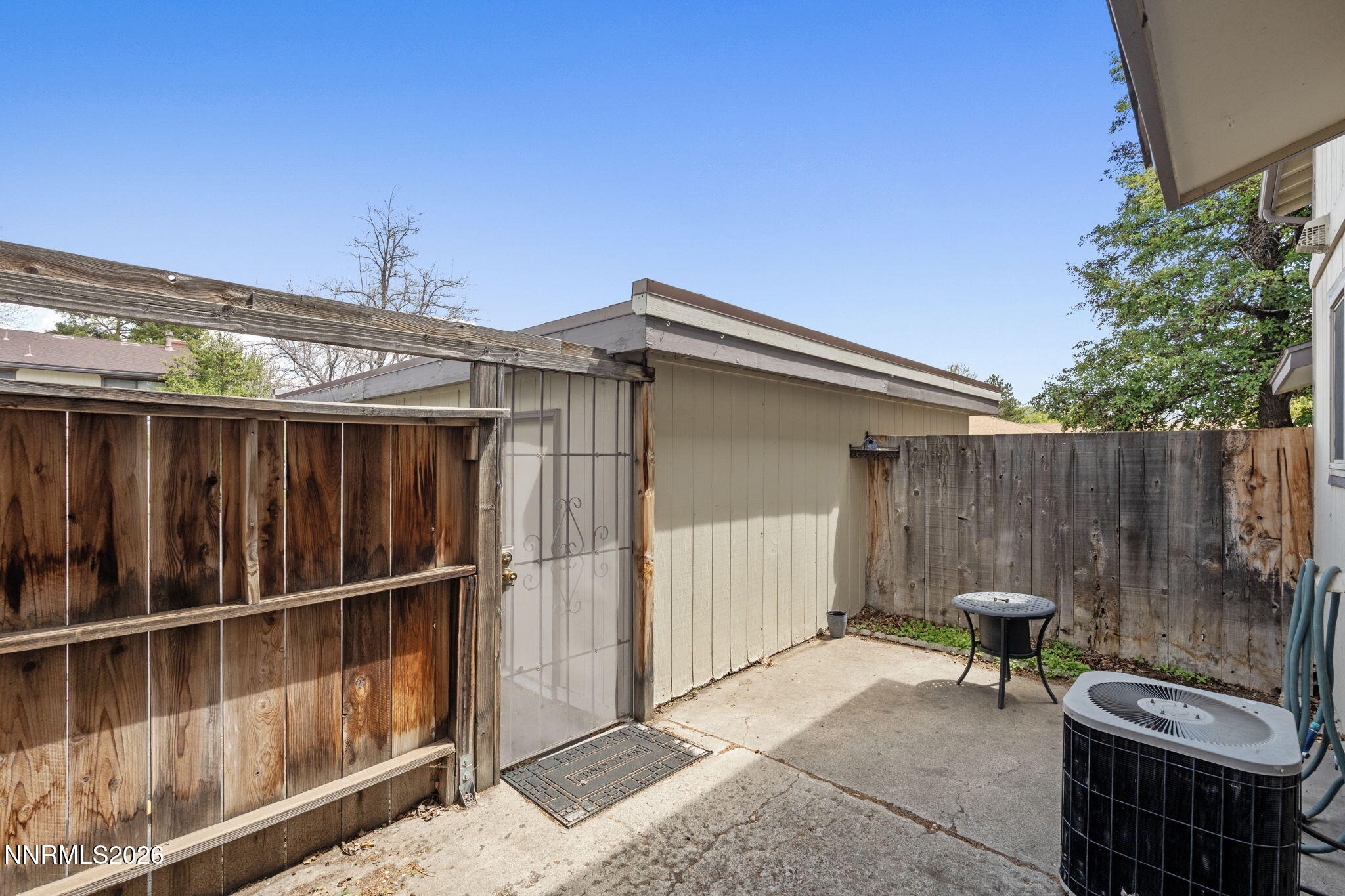 718 Travis Drive Unit B Property Photo 31