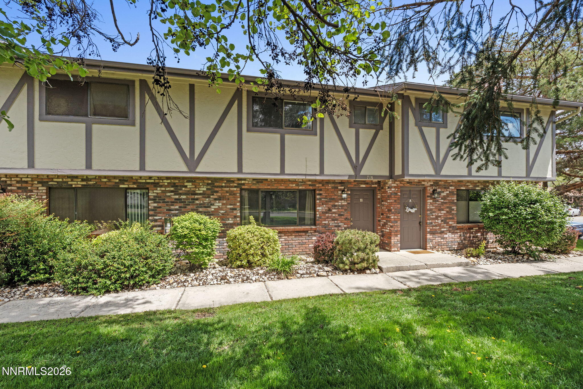 718 Travis Drive Unit B Property Photo 34