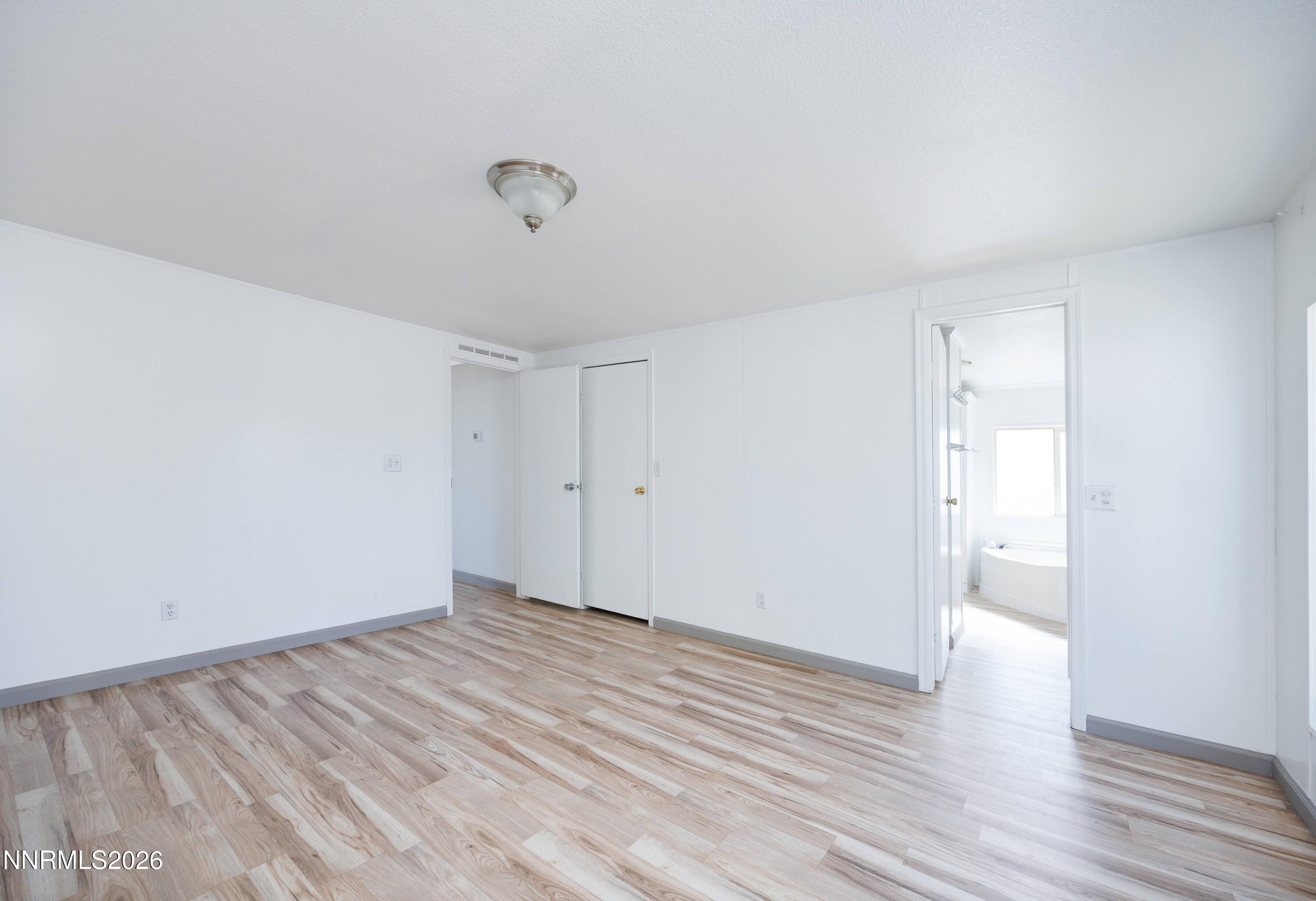 1540 Melanie Drive Property Photo 11