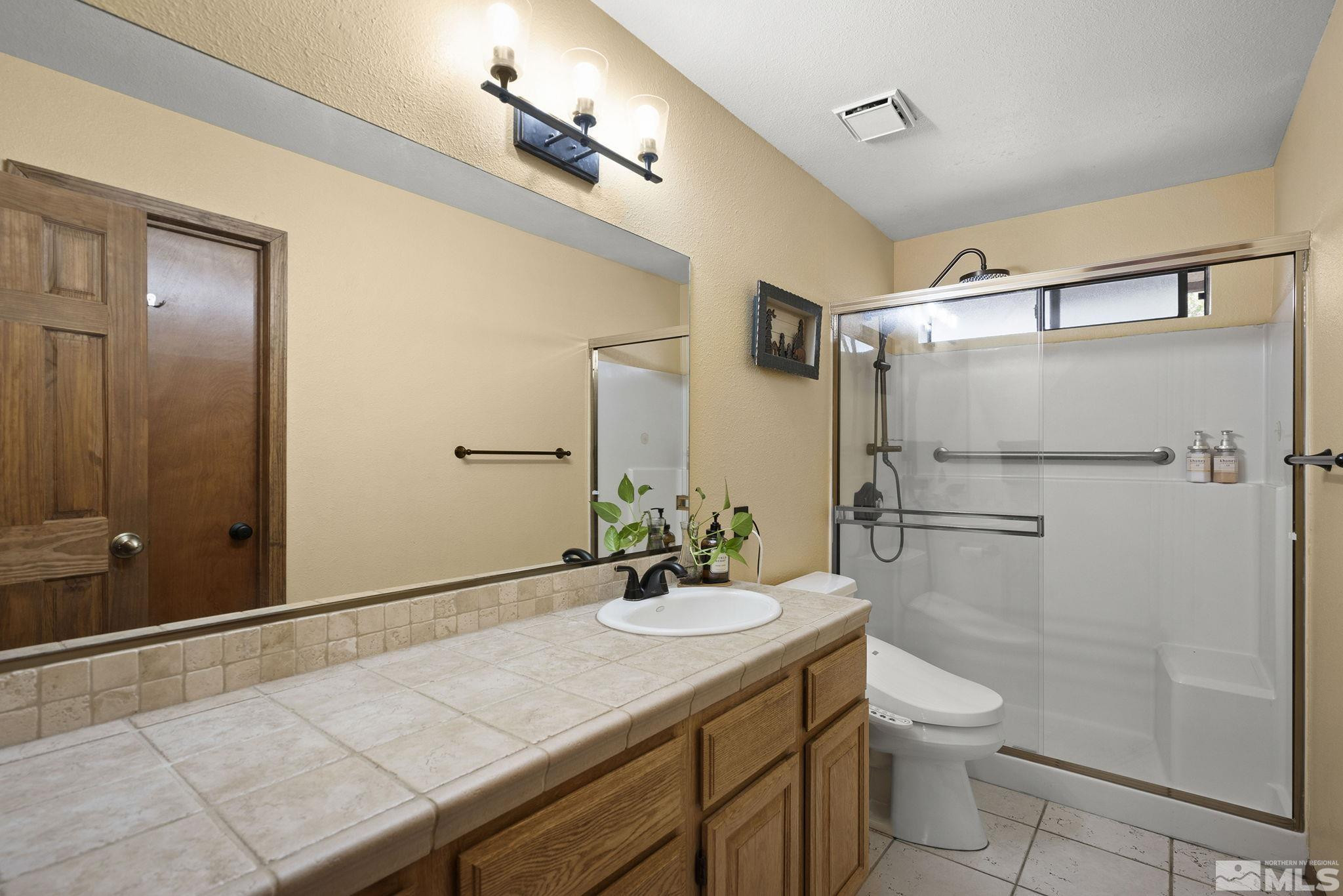 3075 Markridge Drive Property Photo 20