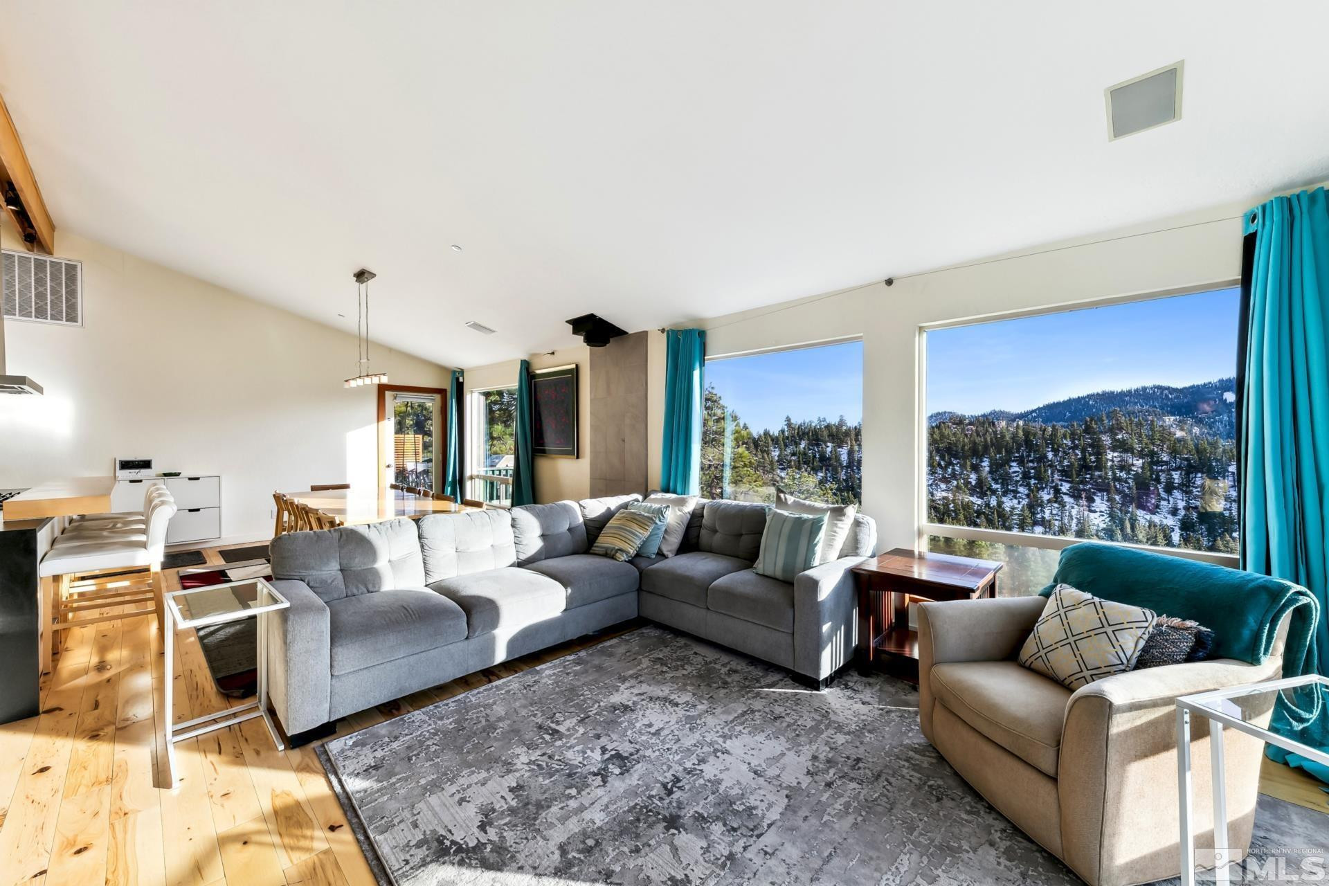 332 Barton Drive Property Photo 8