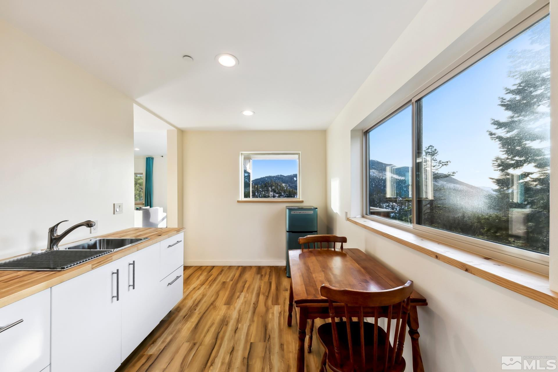 332 Barton Drive Property Photo 26