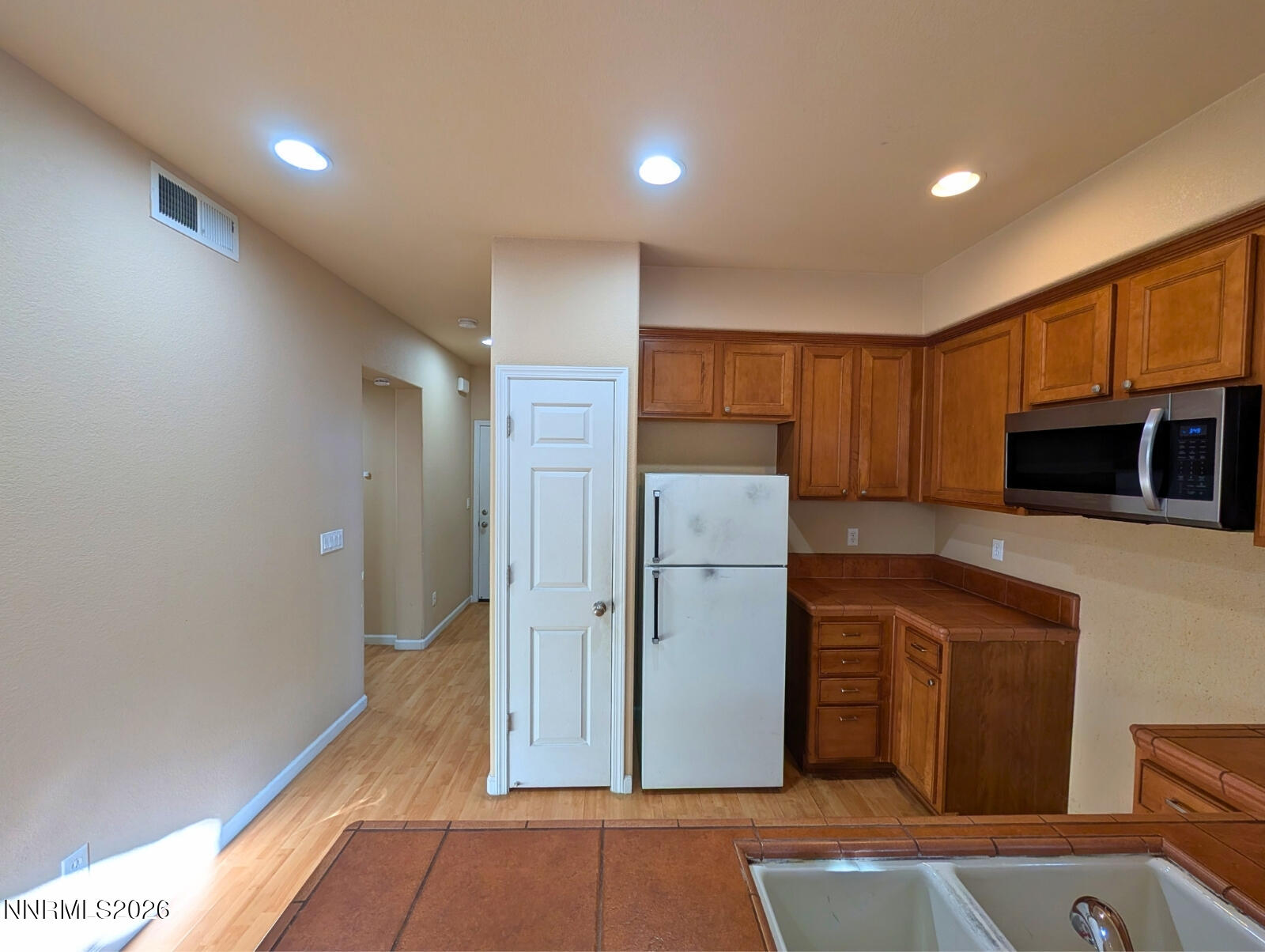6682 Sportoletti Drive Property Photo 10