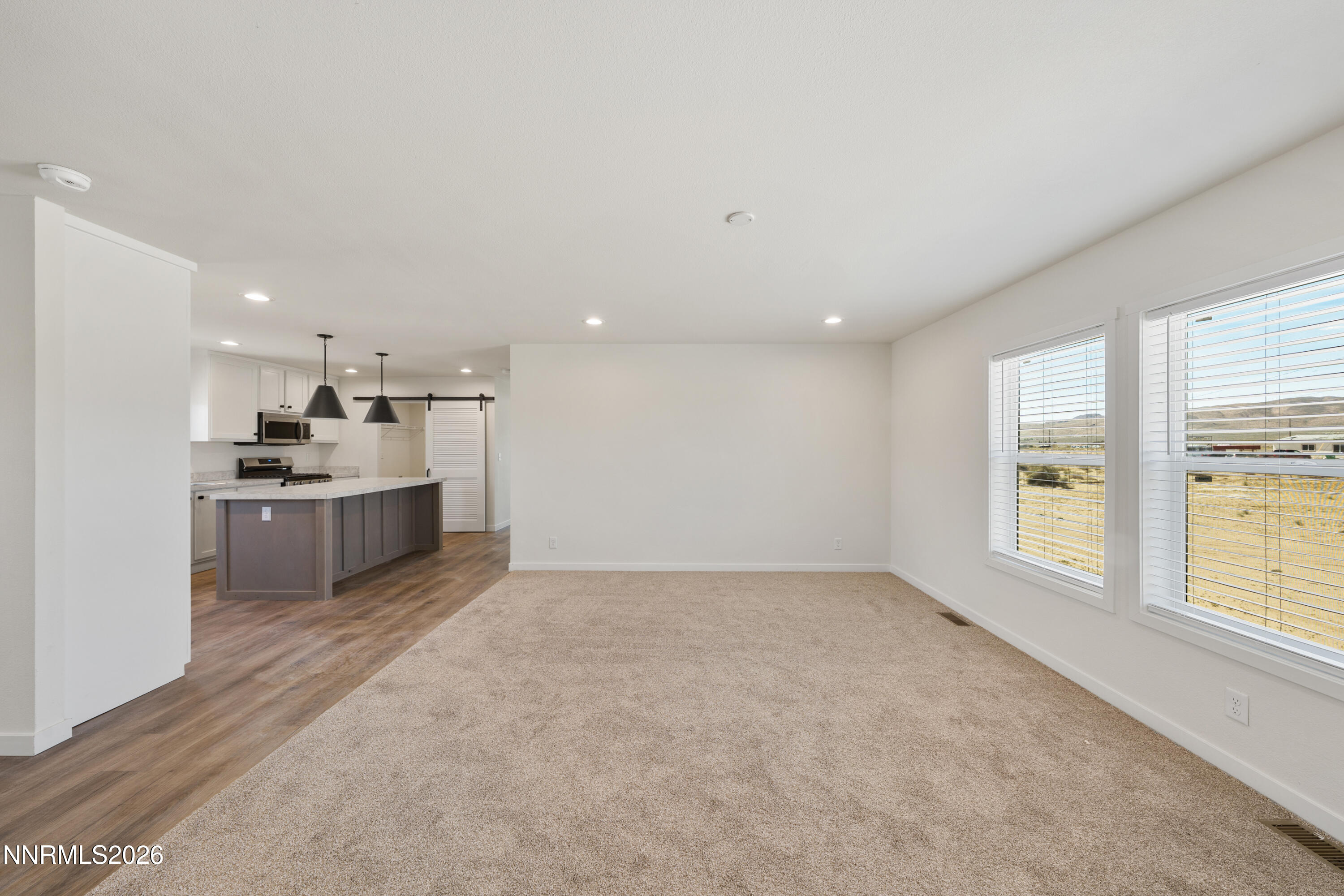 5684 Juniper Street Property Photo 5