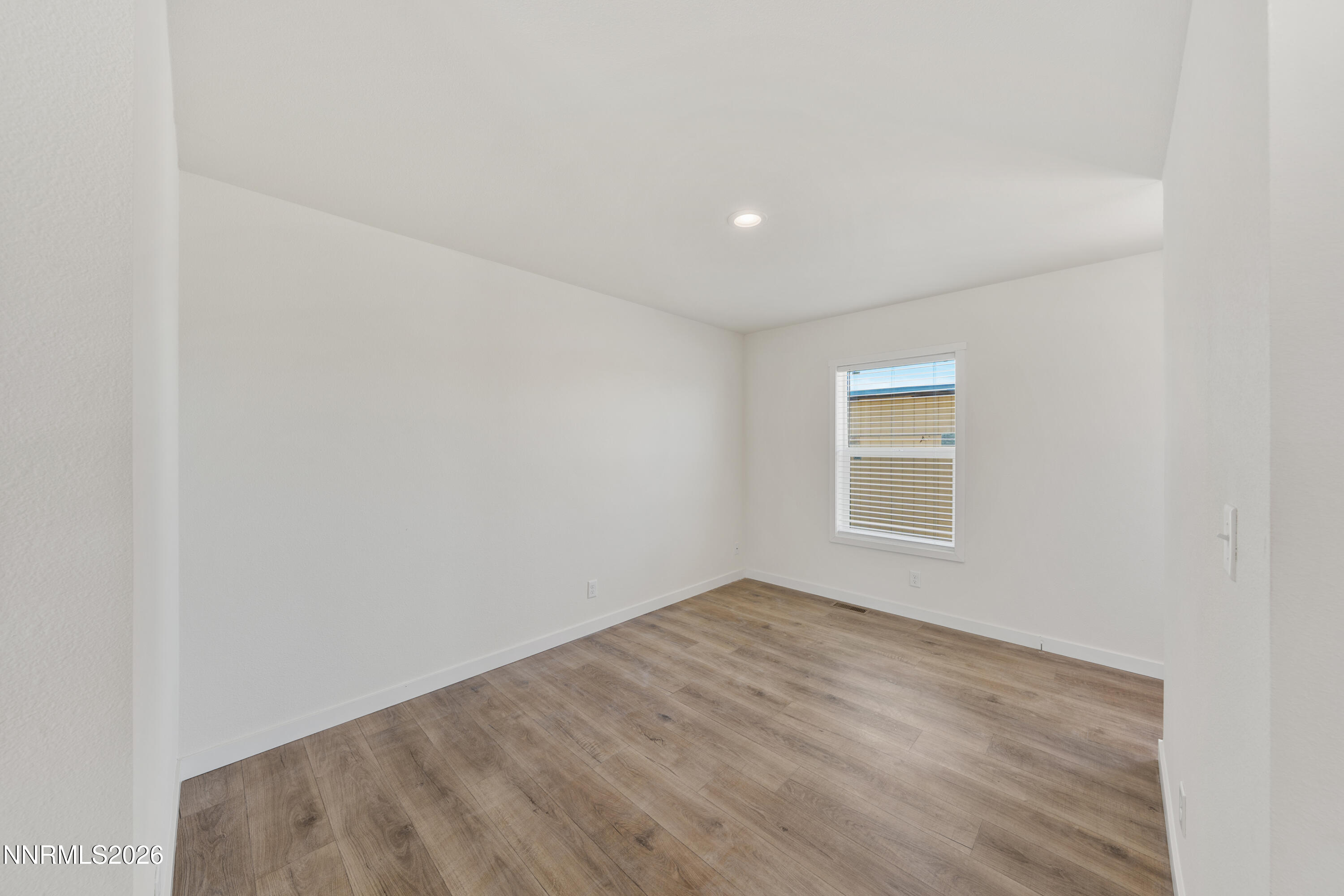 5684 Juniper Street Property Photo 11