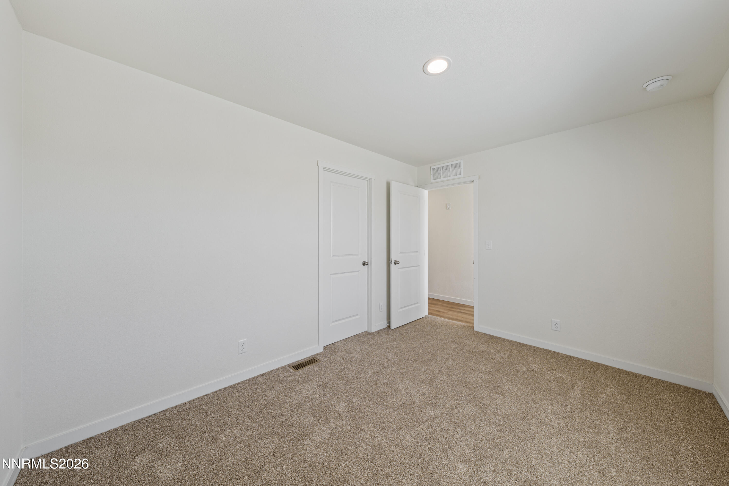 5684 Juniper Street Property Photo 25