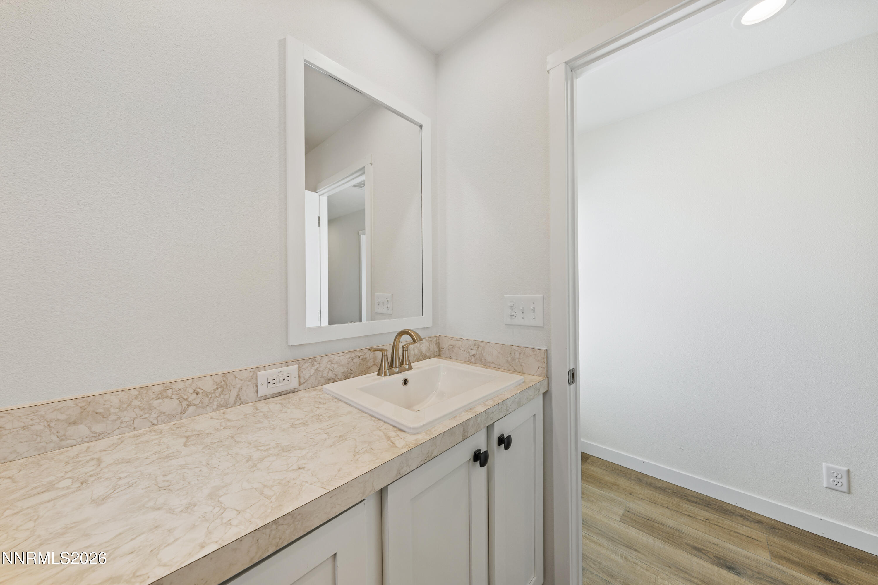 5684 Juniper Street Property Photo 29