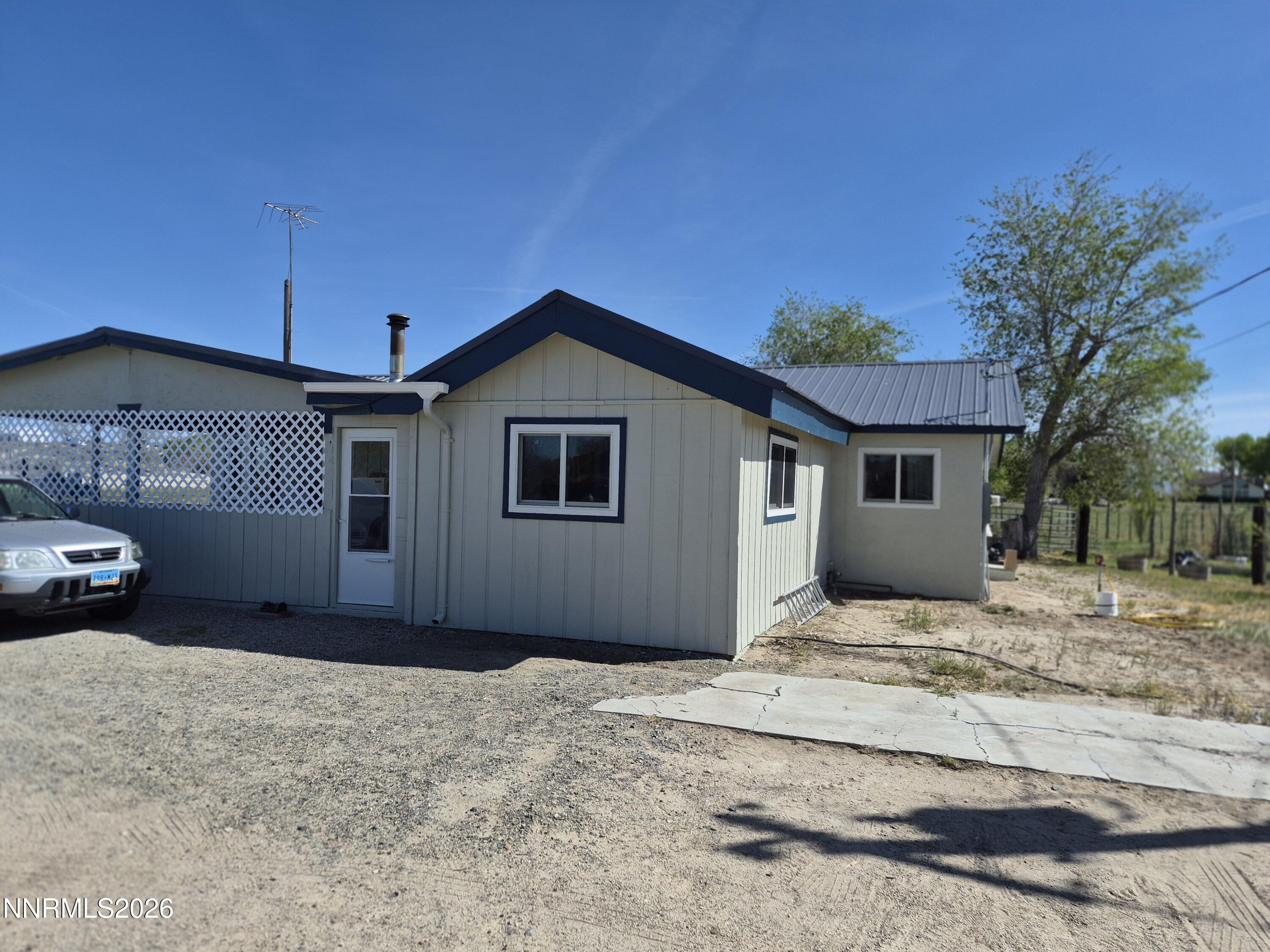 3280 Lone Tree Road Property Photo 4