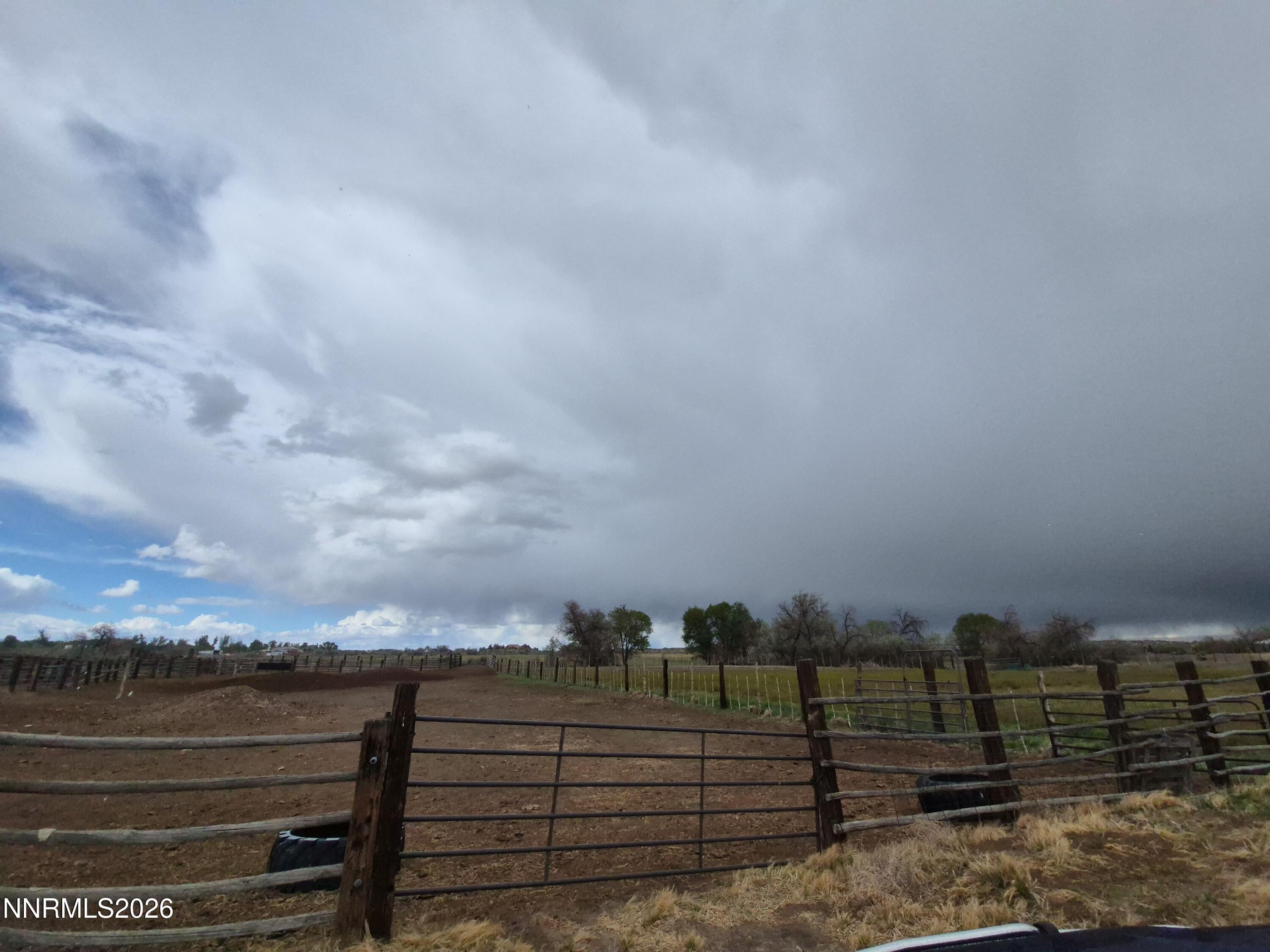 3280 Lone Tree Road Property Photo 15
