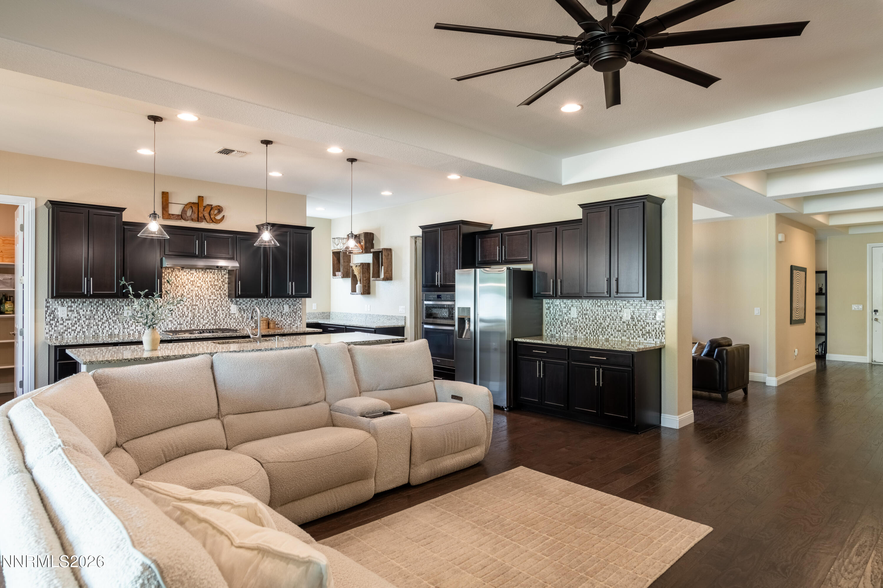 10080 Gold Cup Lane Property Photo 5