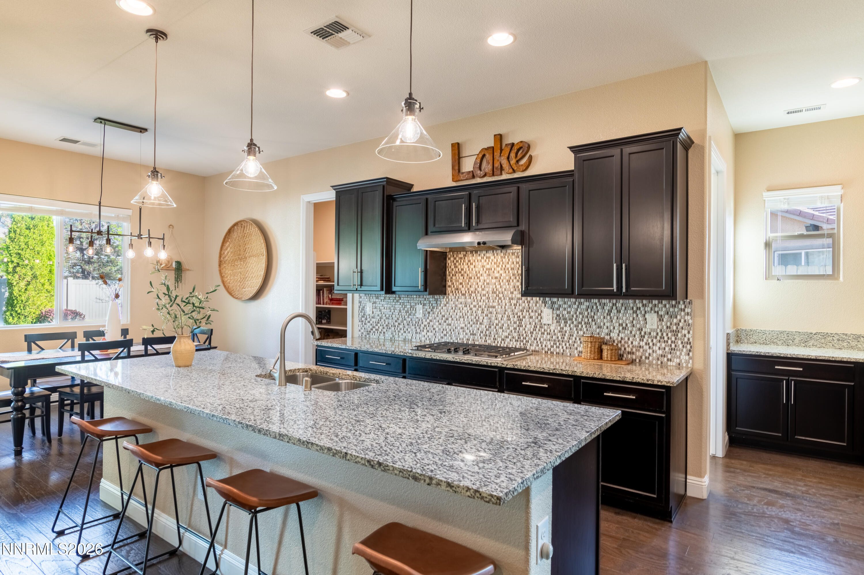 10080 Gold Cup Lane Property Photo 11