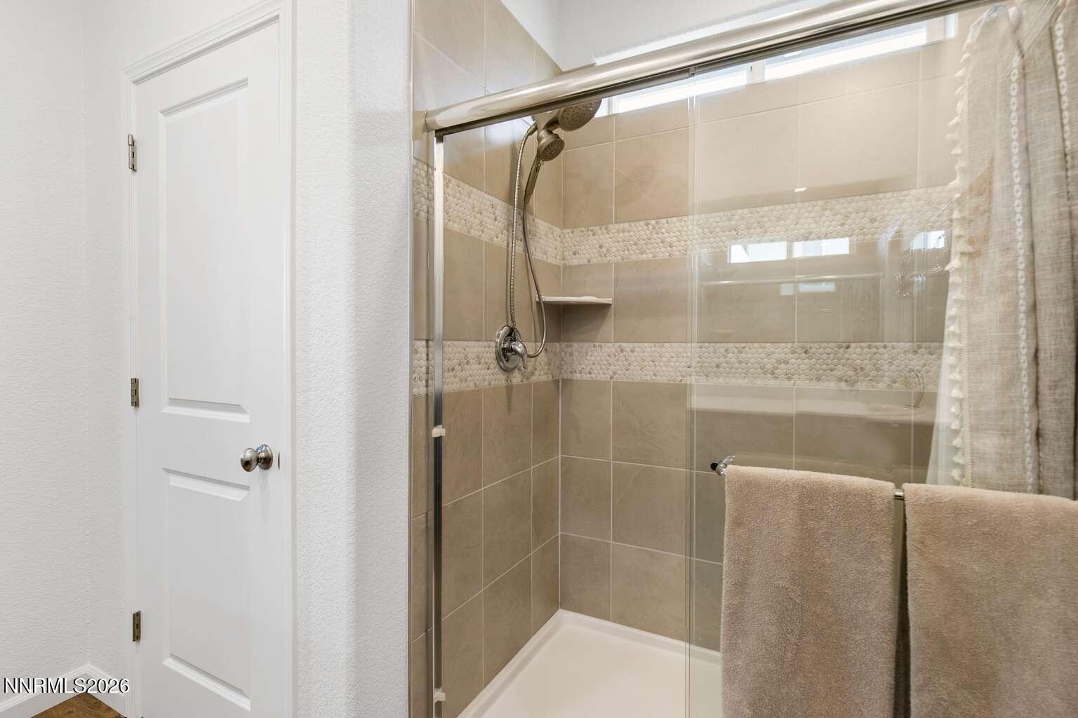 3274 Eleanor Way Property Photo 10