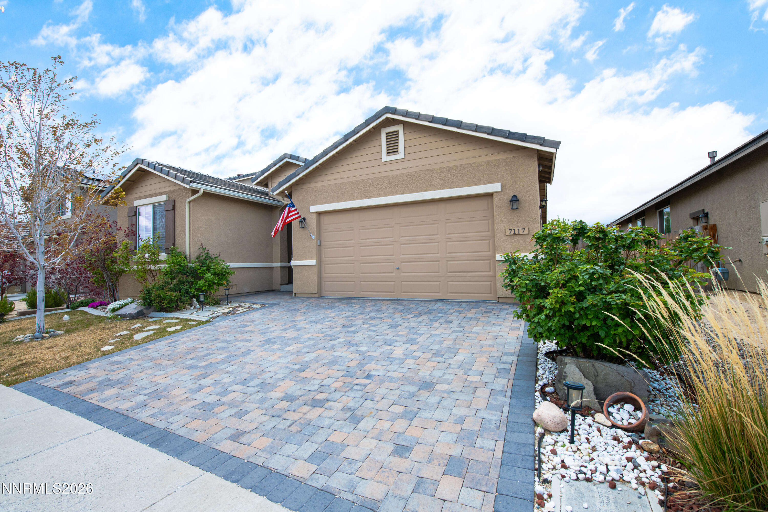 7117 Mustengo Drive Property Photo 3