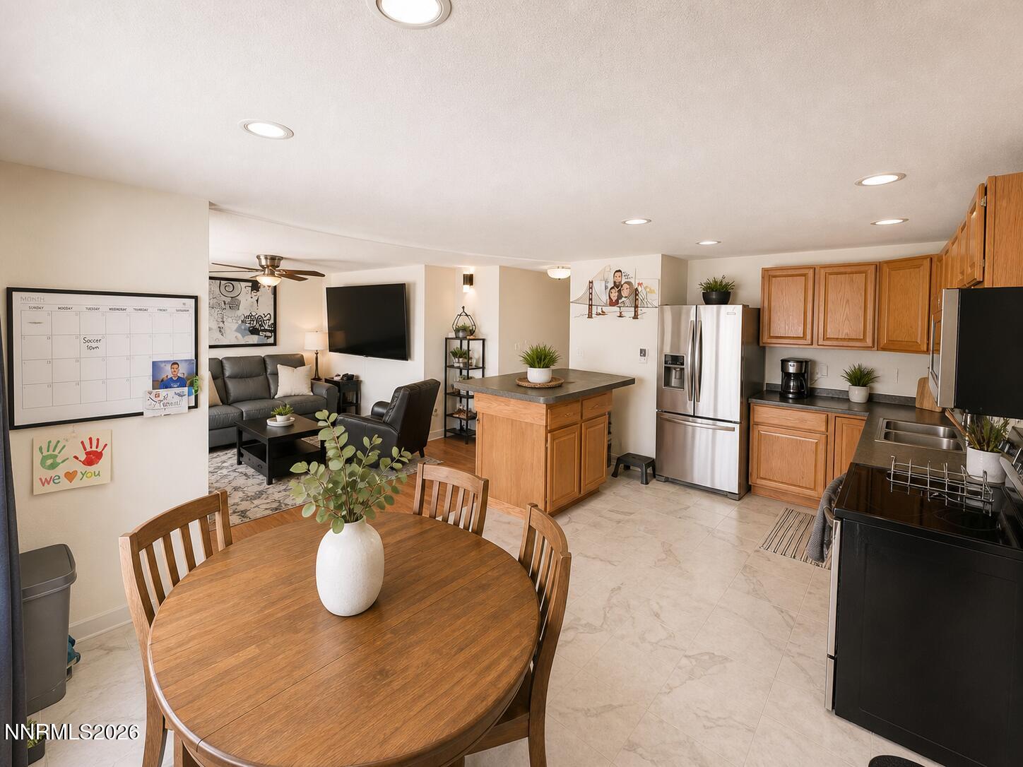 9350 Gremlin Way Property Photo 6