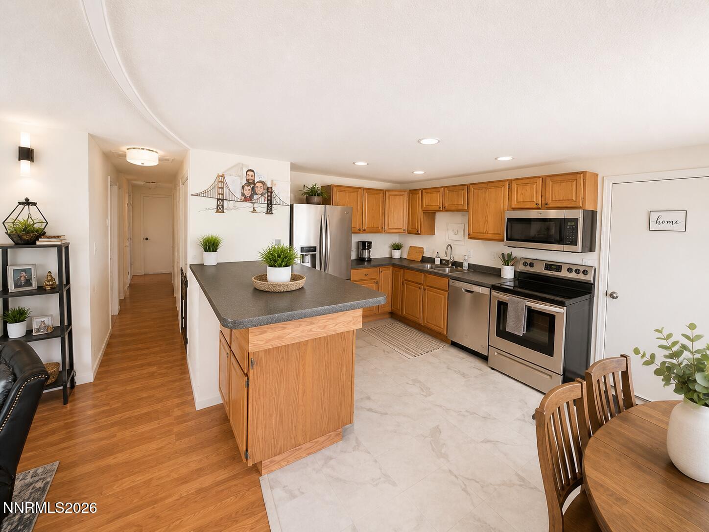 9350 Gremlin Way Property Photo 8