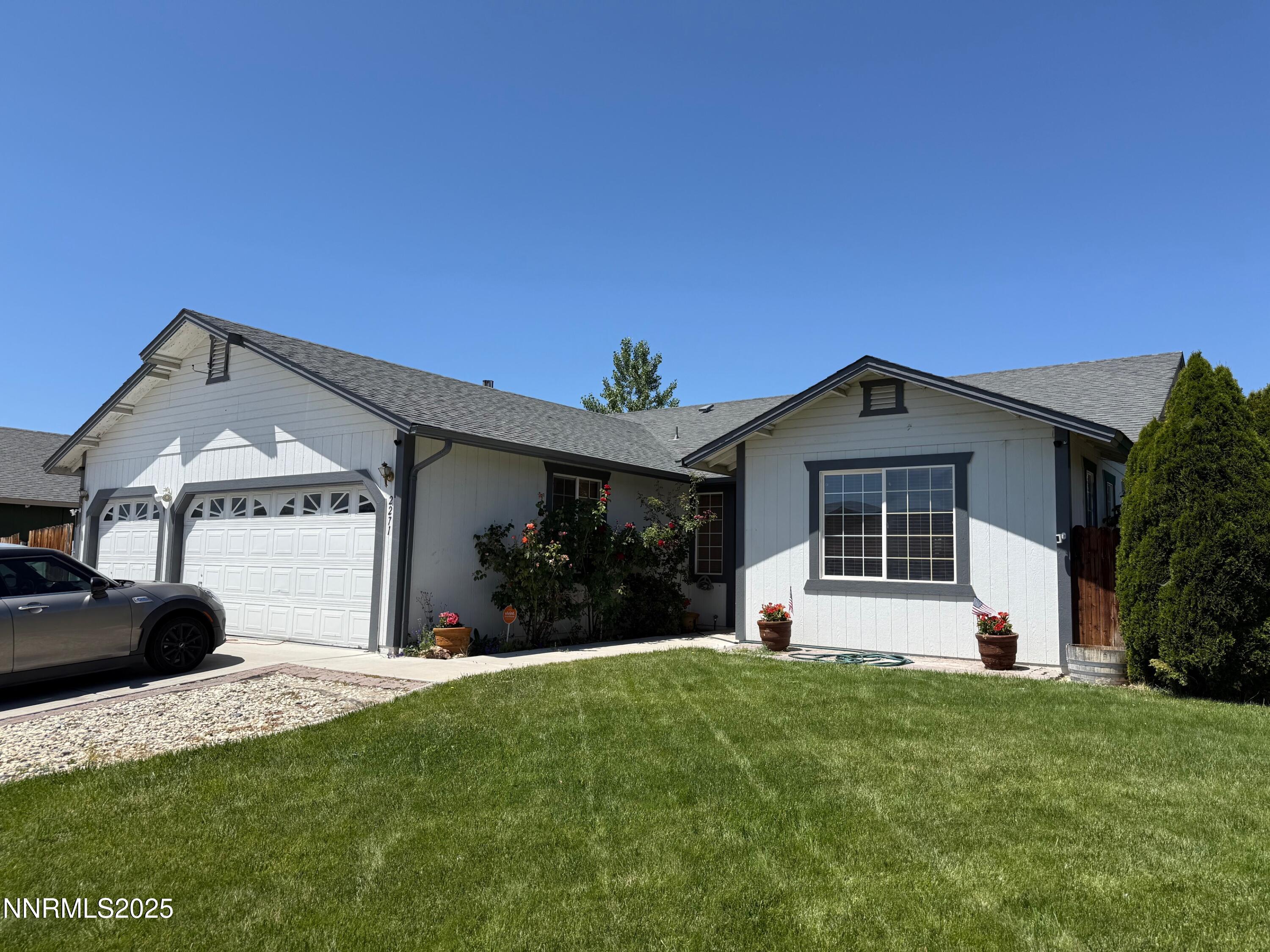 2271 Ruddy Way Property Photo 1