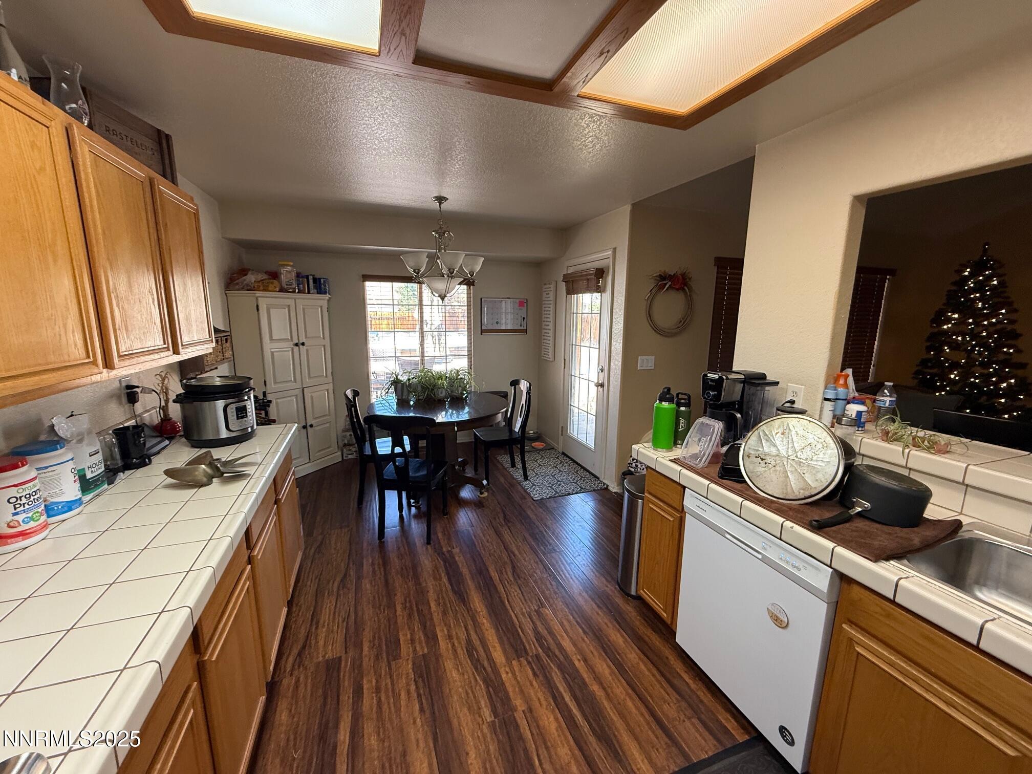 2271 Ruddy Way Property Photo 6
