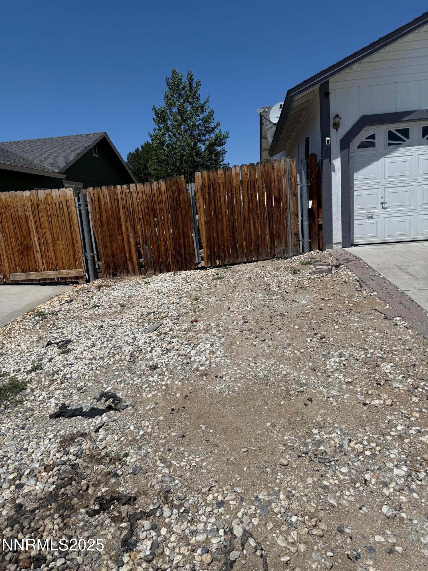 2271 Ruddy Way Property Photo 9