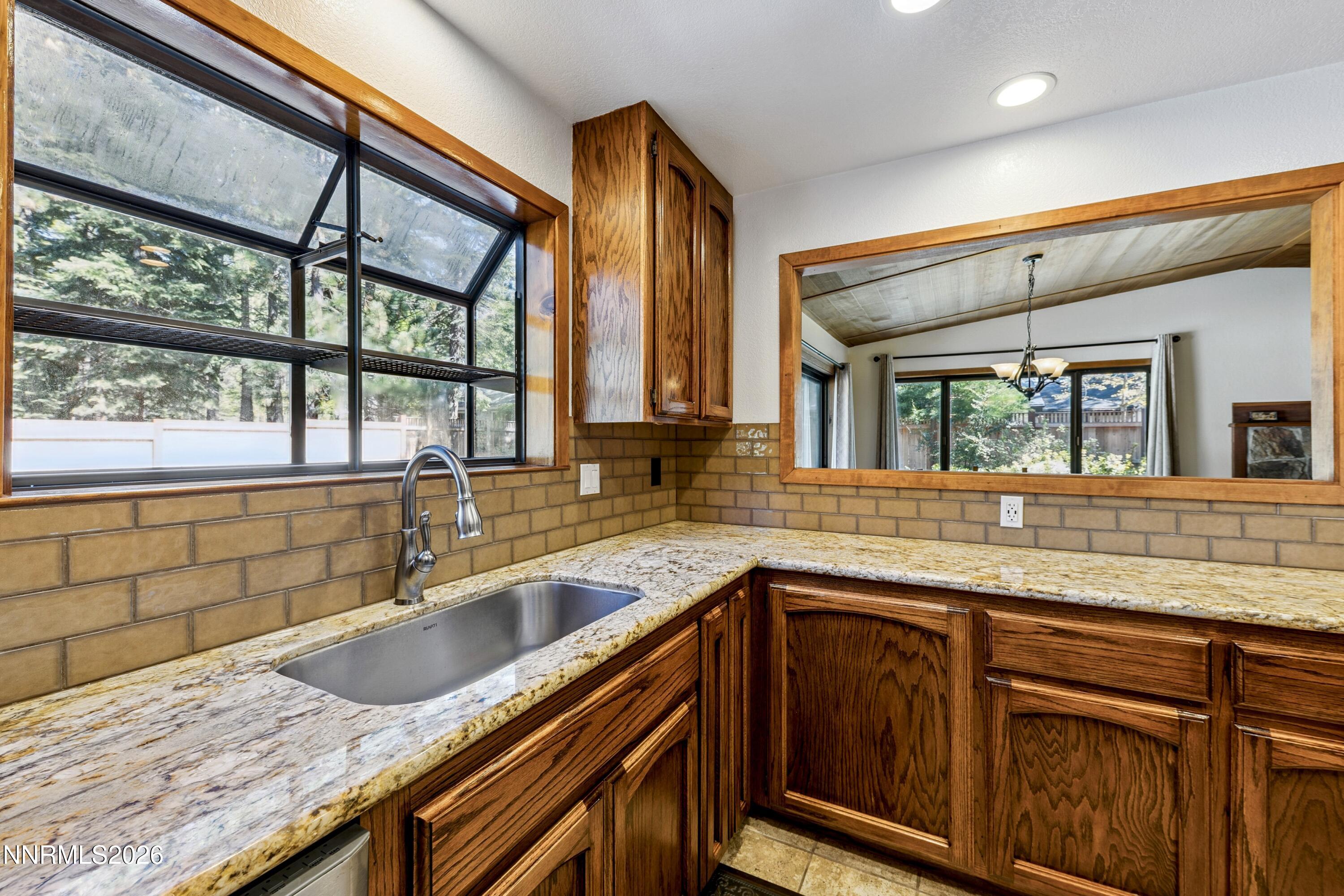 139 Rosewood Circle Property Photo 11