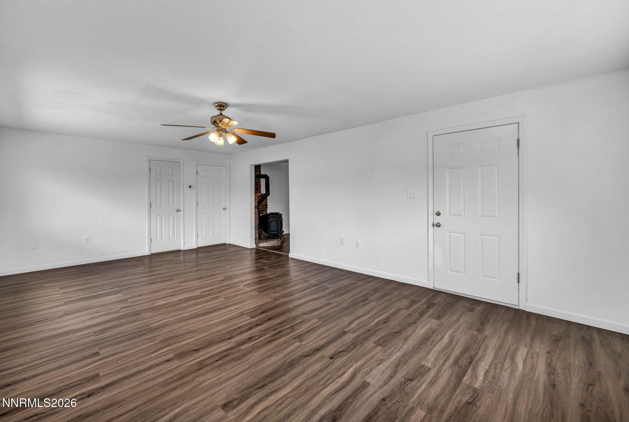 4591 E Nye Lane Property Photo 21