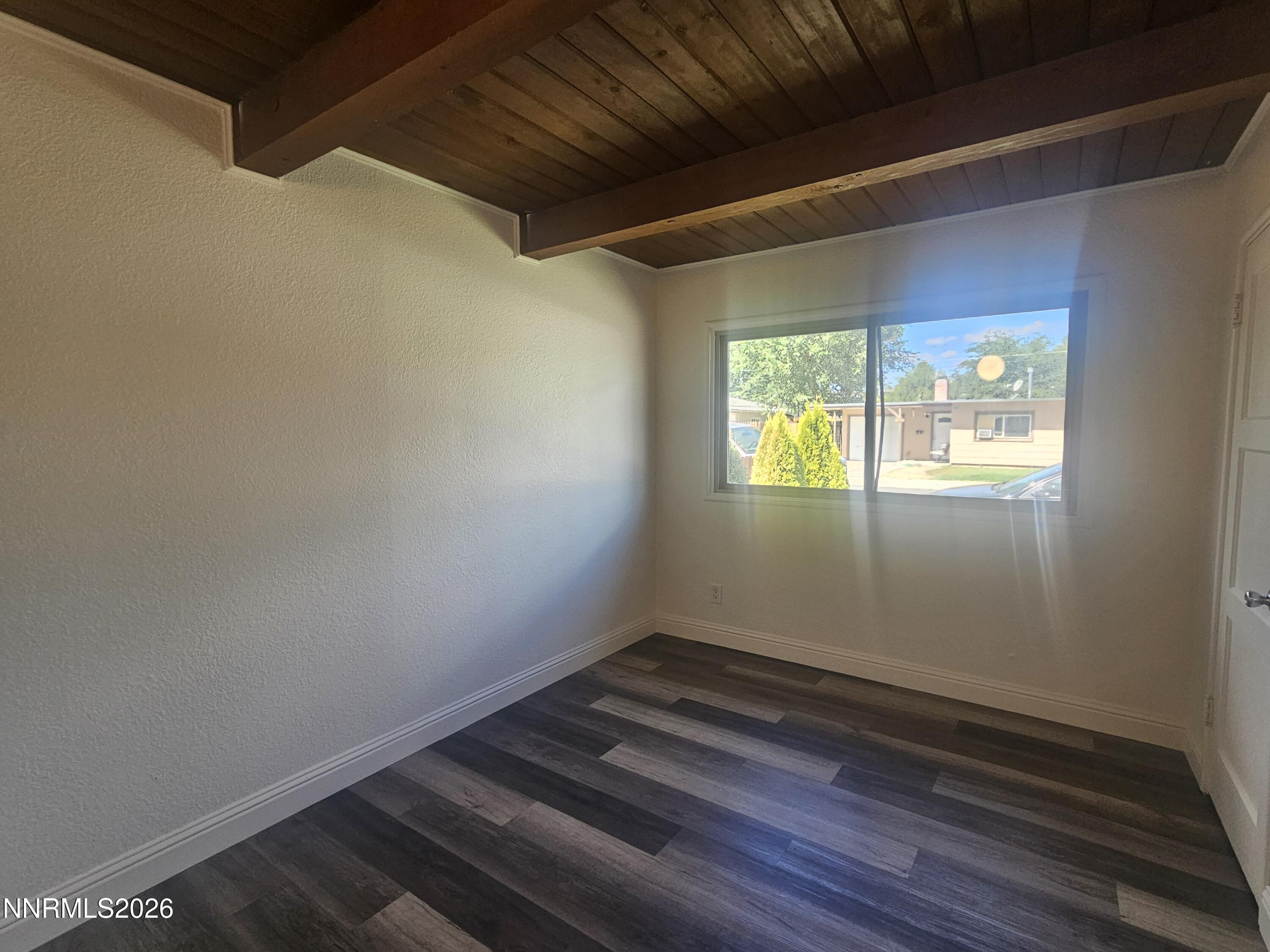 880 Southworth Drive Property Photo 3