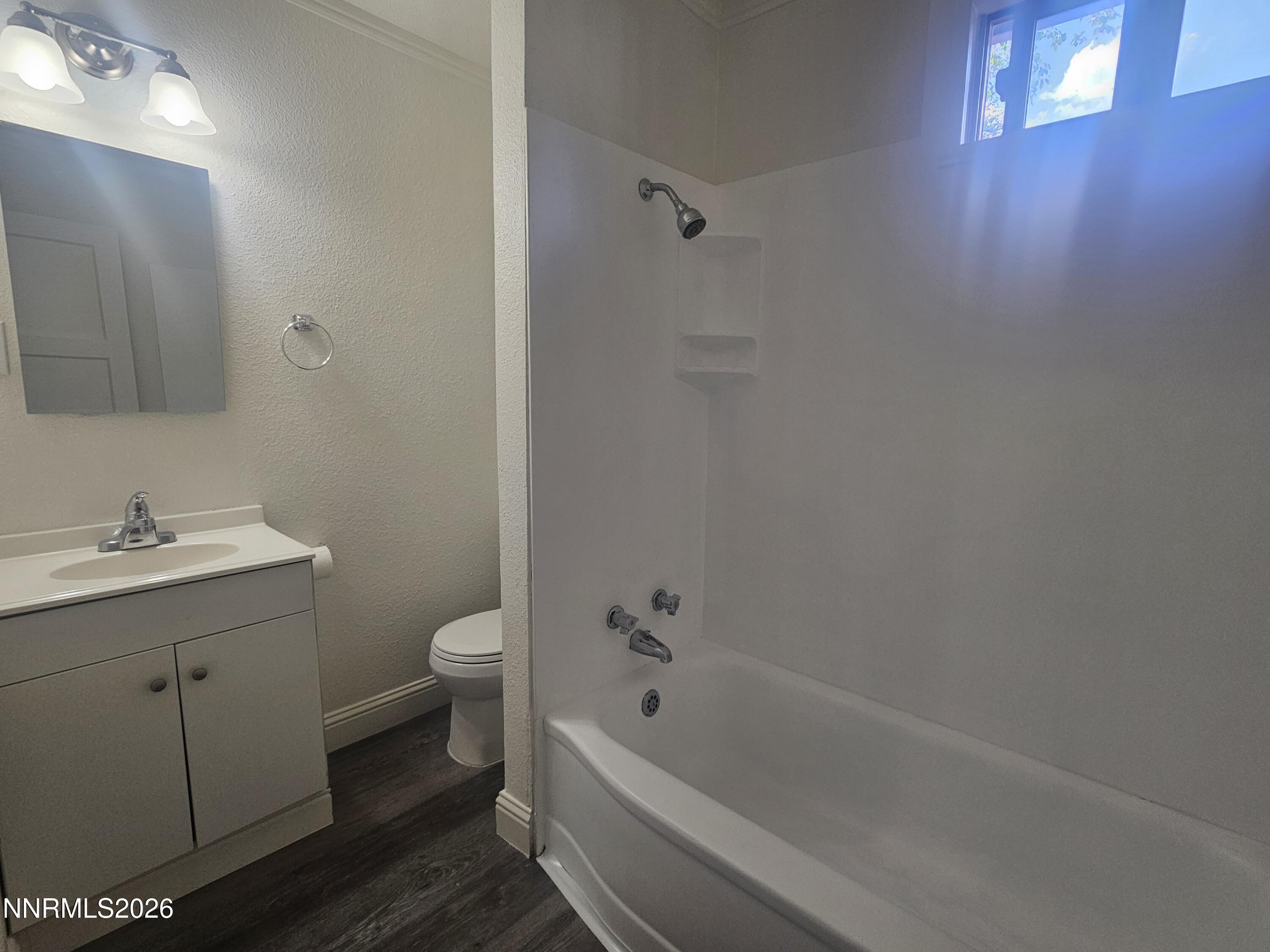 880 Southworth Drive Property Photo 4