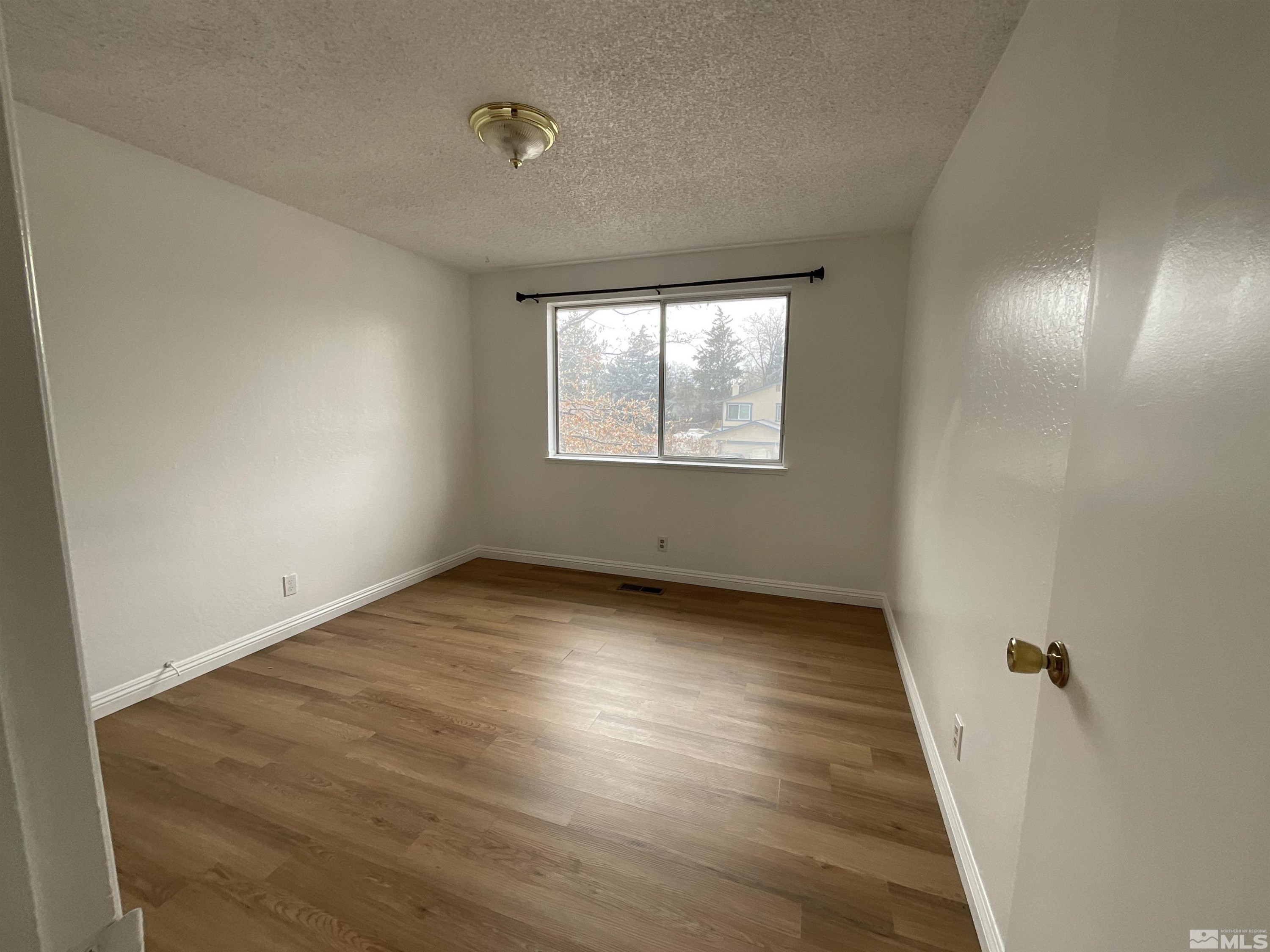 3268 Bunker Hill Lane Property Photo 6