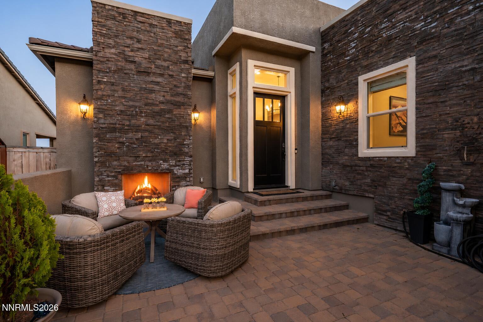 9180 Graycliff Lane Property Photo 4