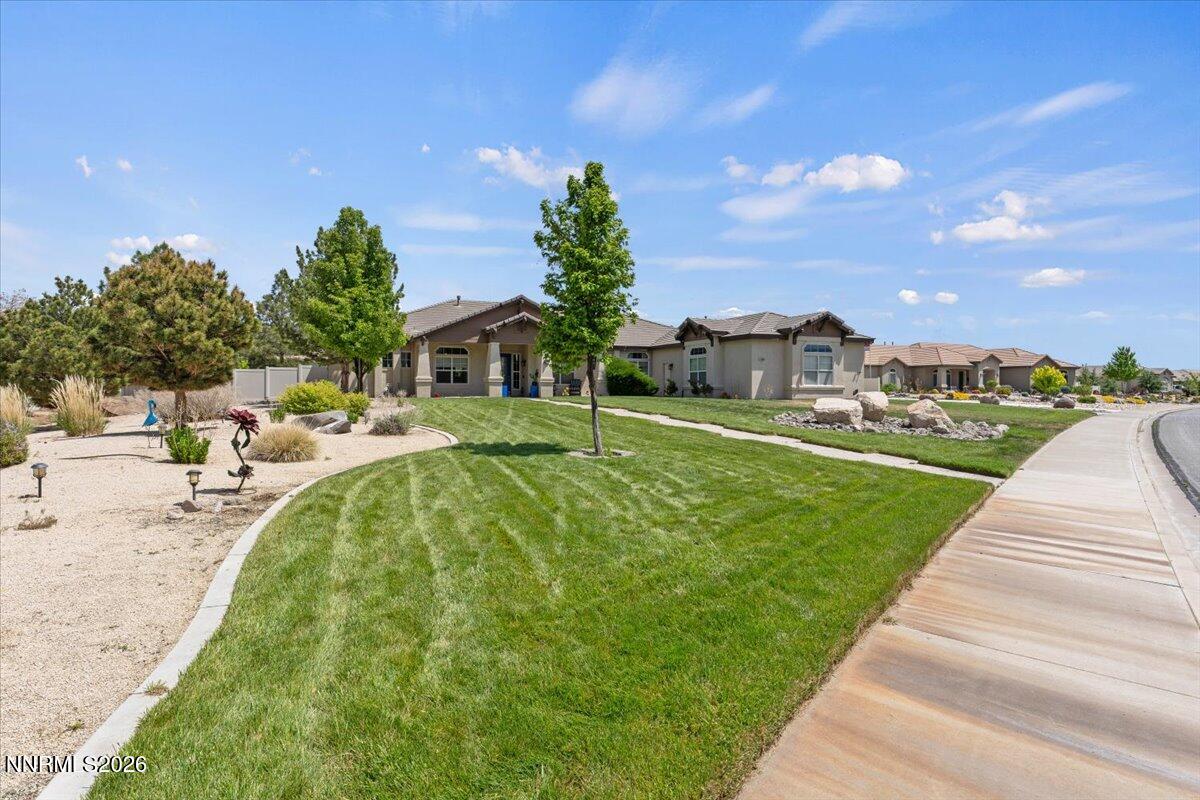 11660 Eagle Peak Drive Property Photo 4