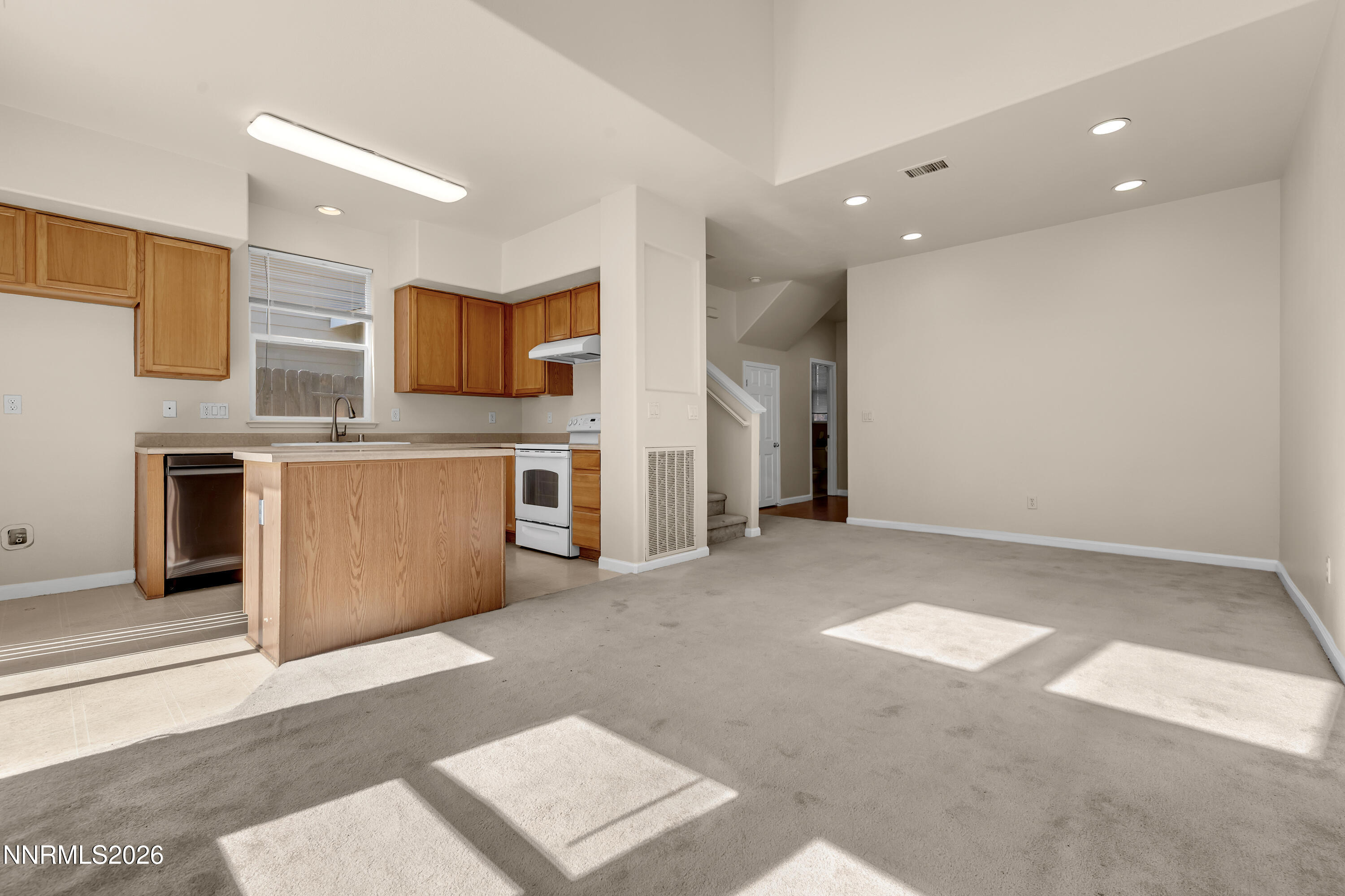 9248 Running Dog Circle Property Photo 6