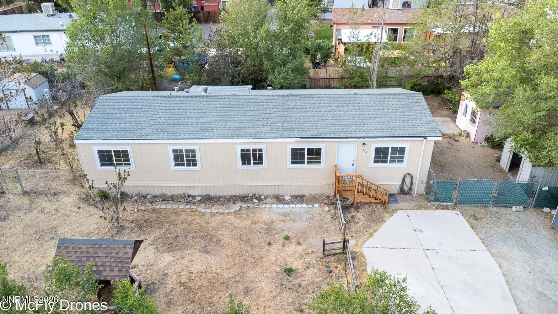 408 E Gepford Parkway Property Photo 22