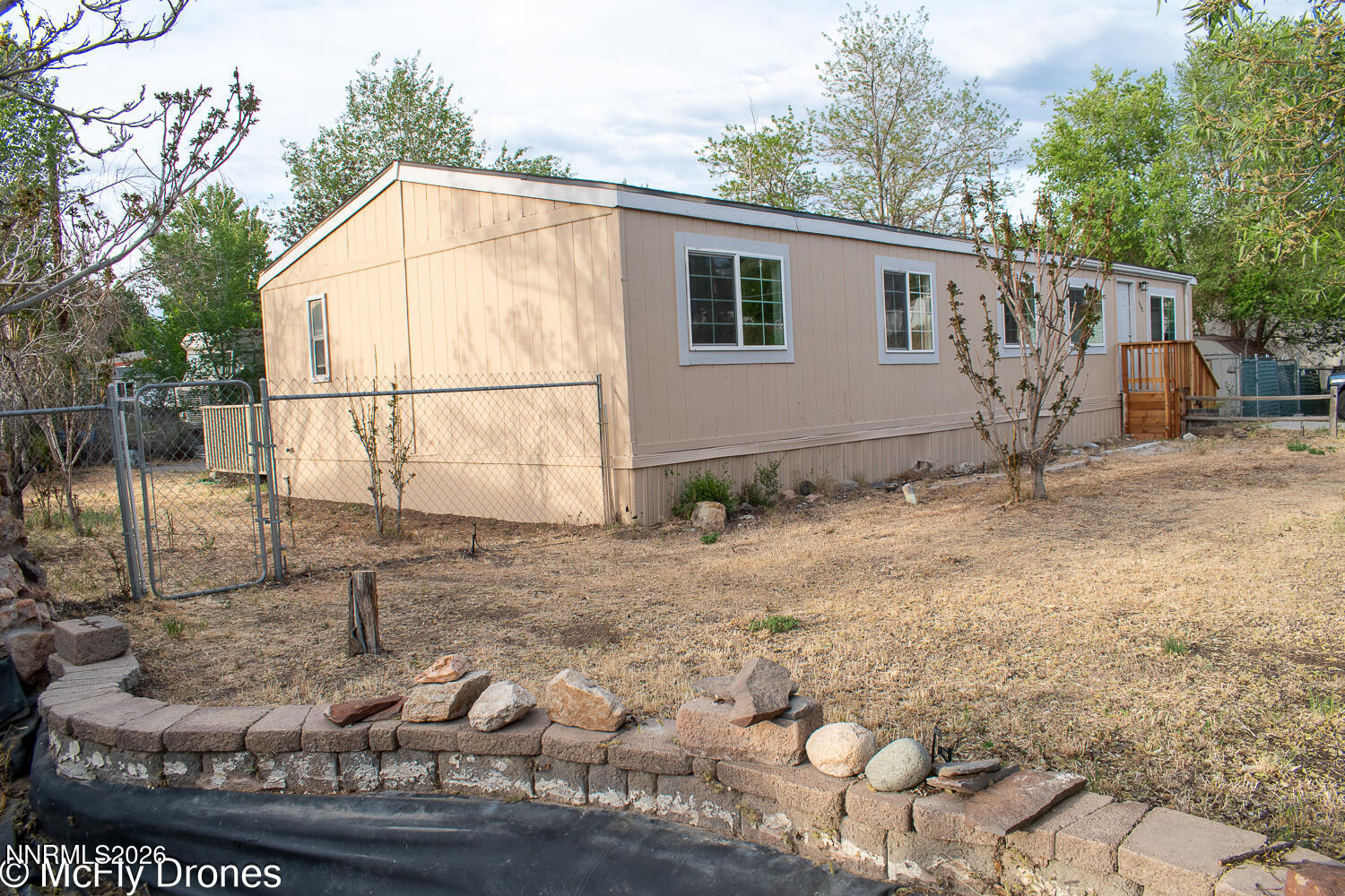408 E Gepford Parkway Property Photo 31