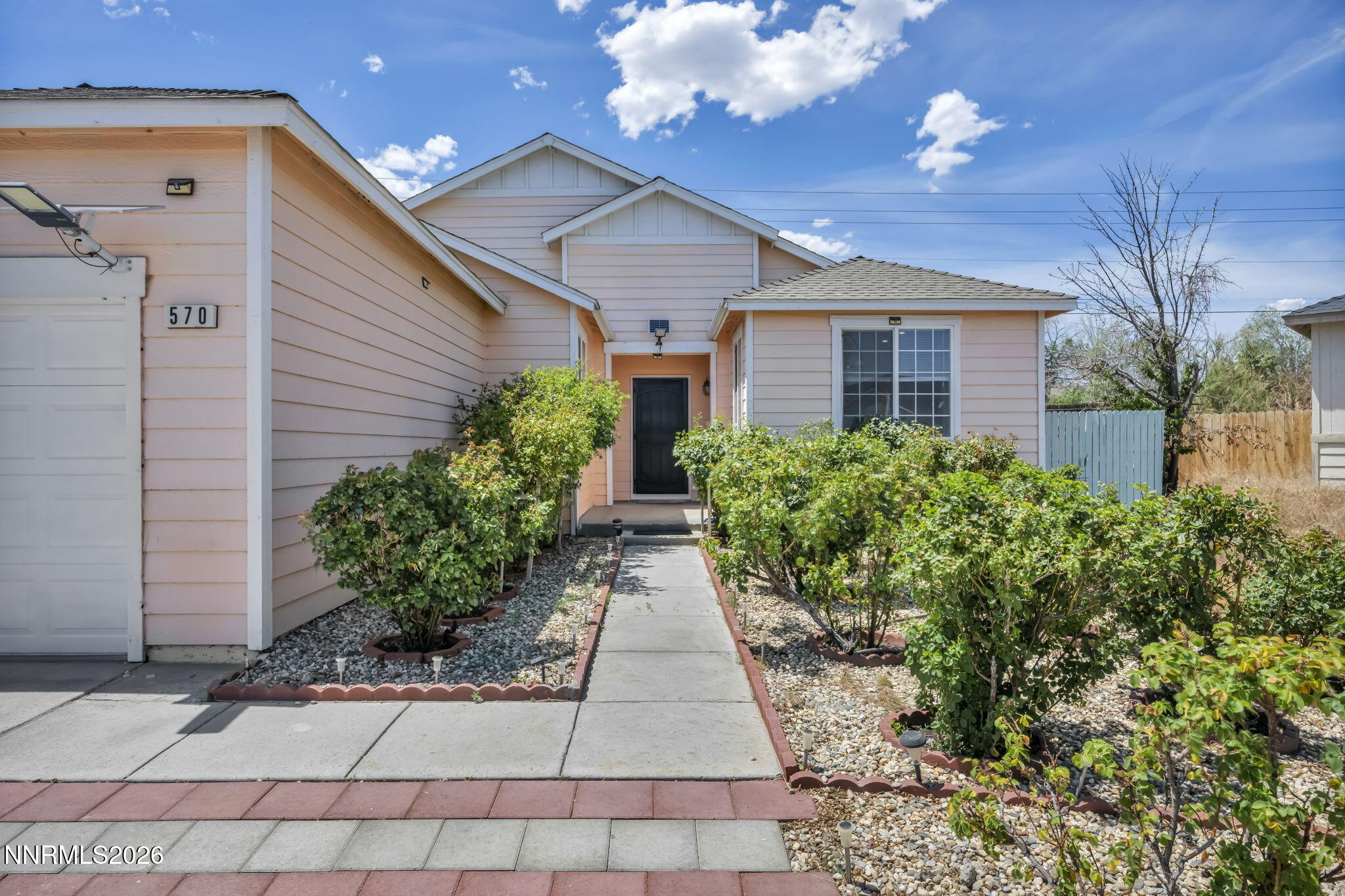 570 Sunrise Circle Property Photo 3