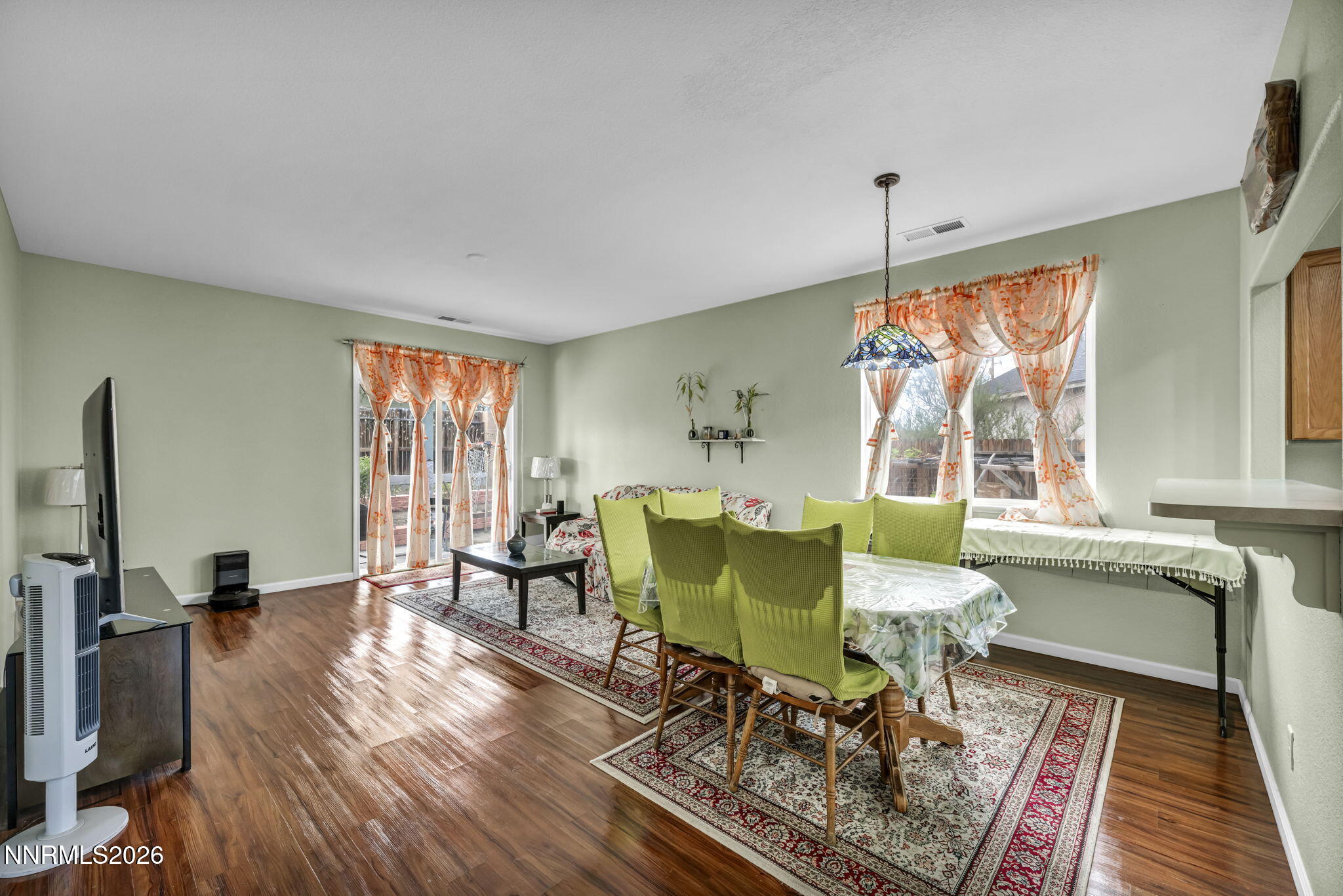 570 Sunrise Circle Property Photo 8