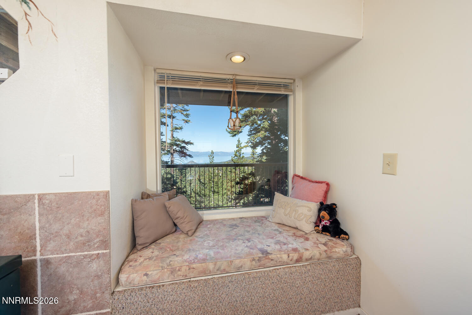 754 Milky Way Court # B Property Photo 7