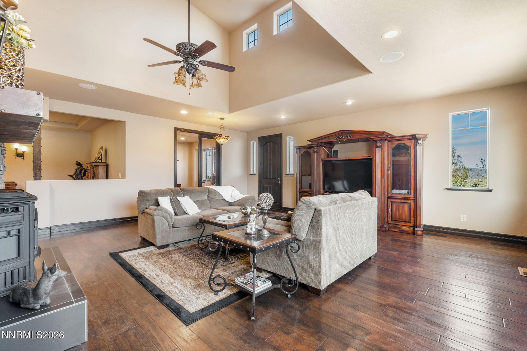 5764 Carl Dr Drive Property Photo 10