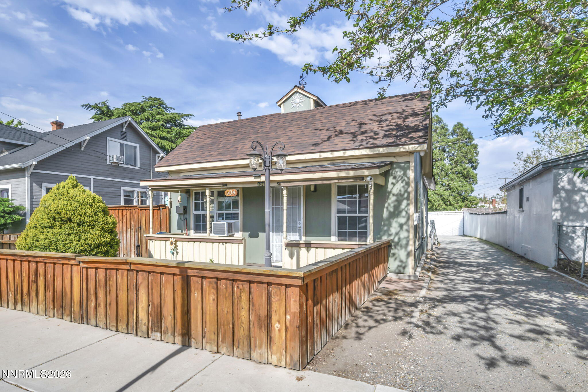 534 13th Street Property Photo 1