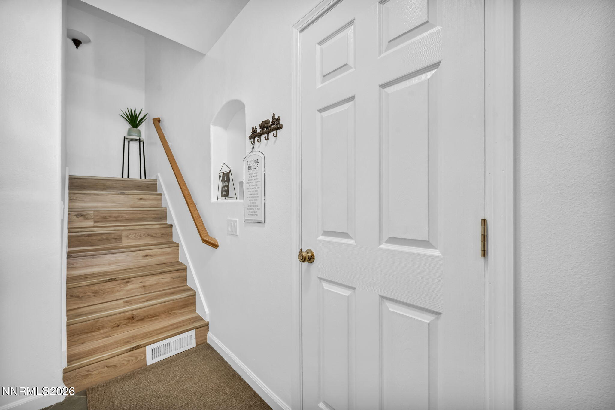 400 Fairview Boulevard Unit 215 Property Photo 17