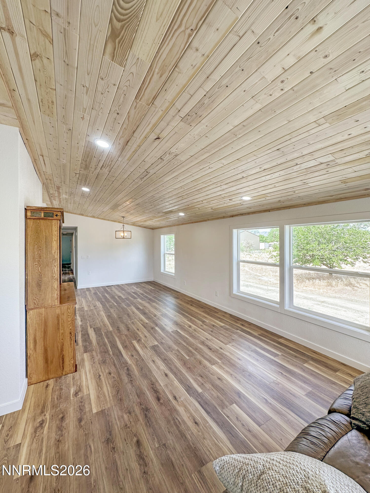 7420 Sunset Drive Property Photo 19