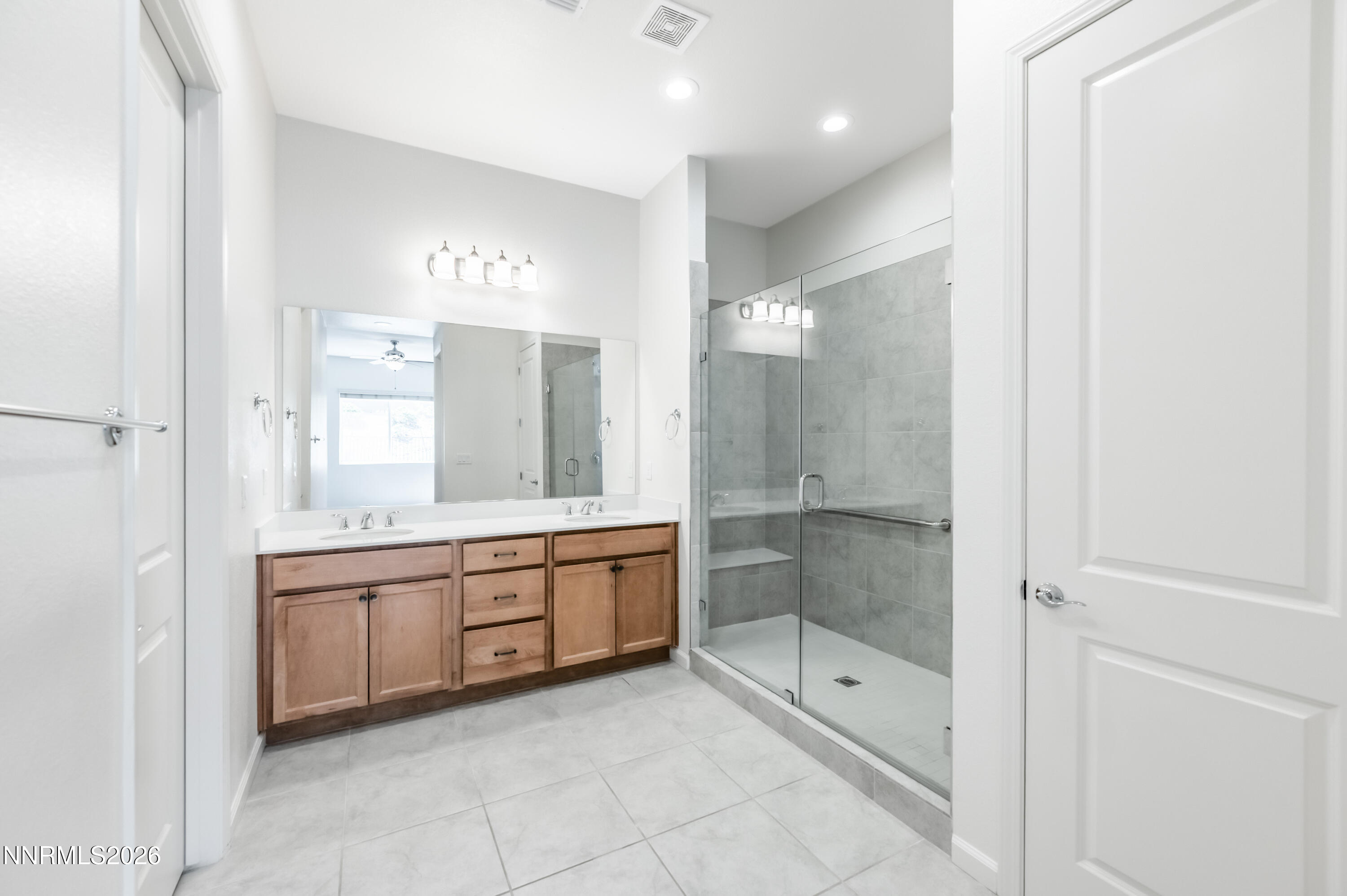 15024 Emerald Sunset Lane Property Photo 35