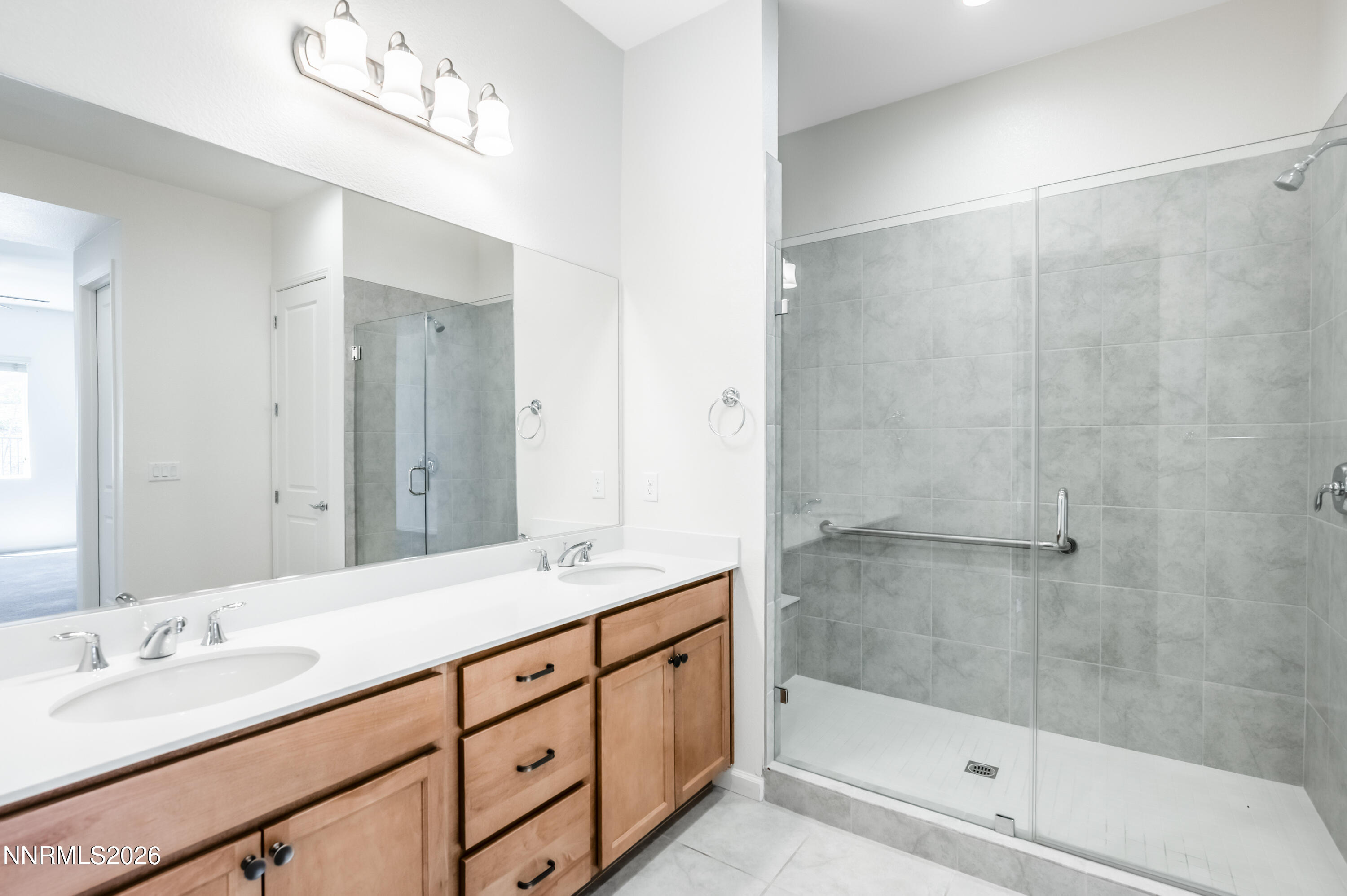 15024 Emerald Sunset Lane Property Photo 37
