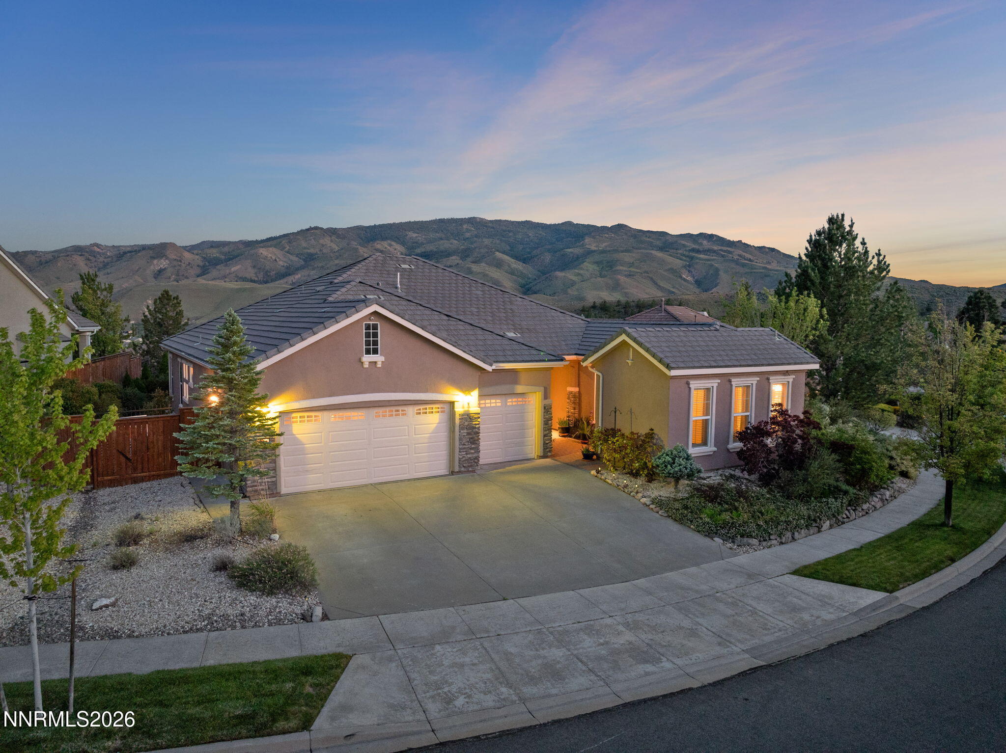 9160 Quilberry Way Property Photo 11