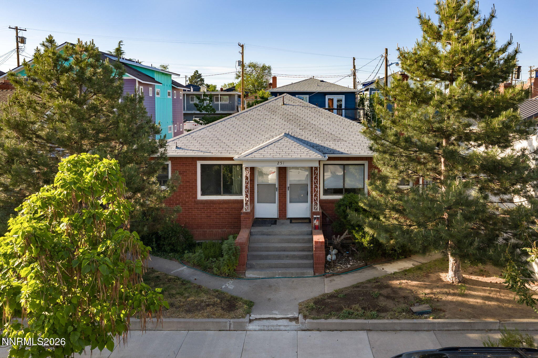 251 E Arroyo Street Property Photo 5
