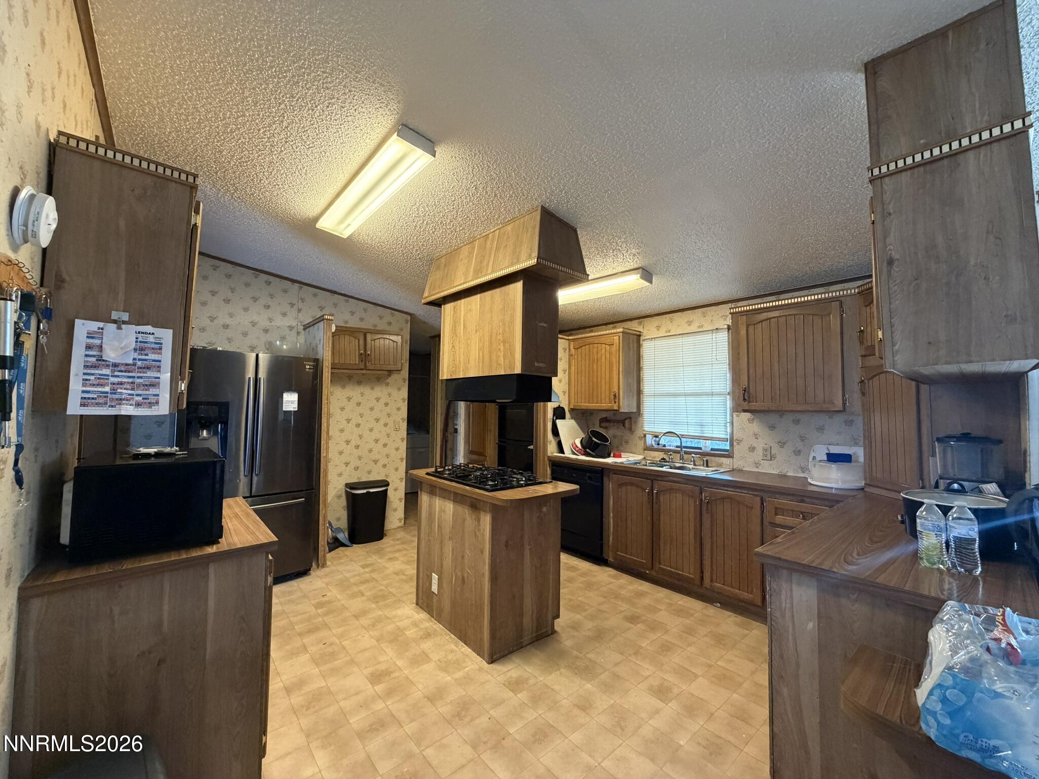 3440 Statler Drive Property Photo 11