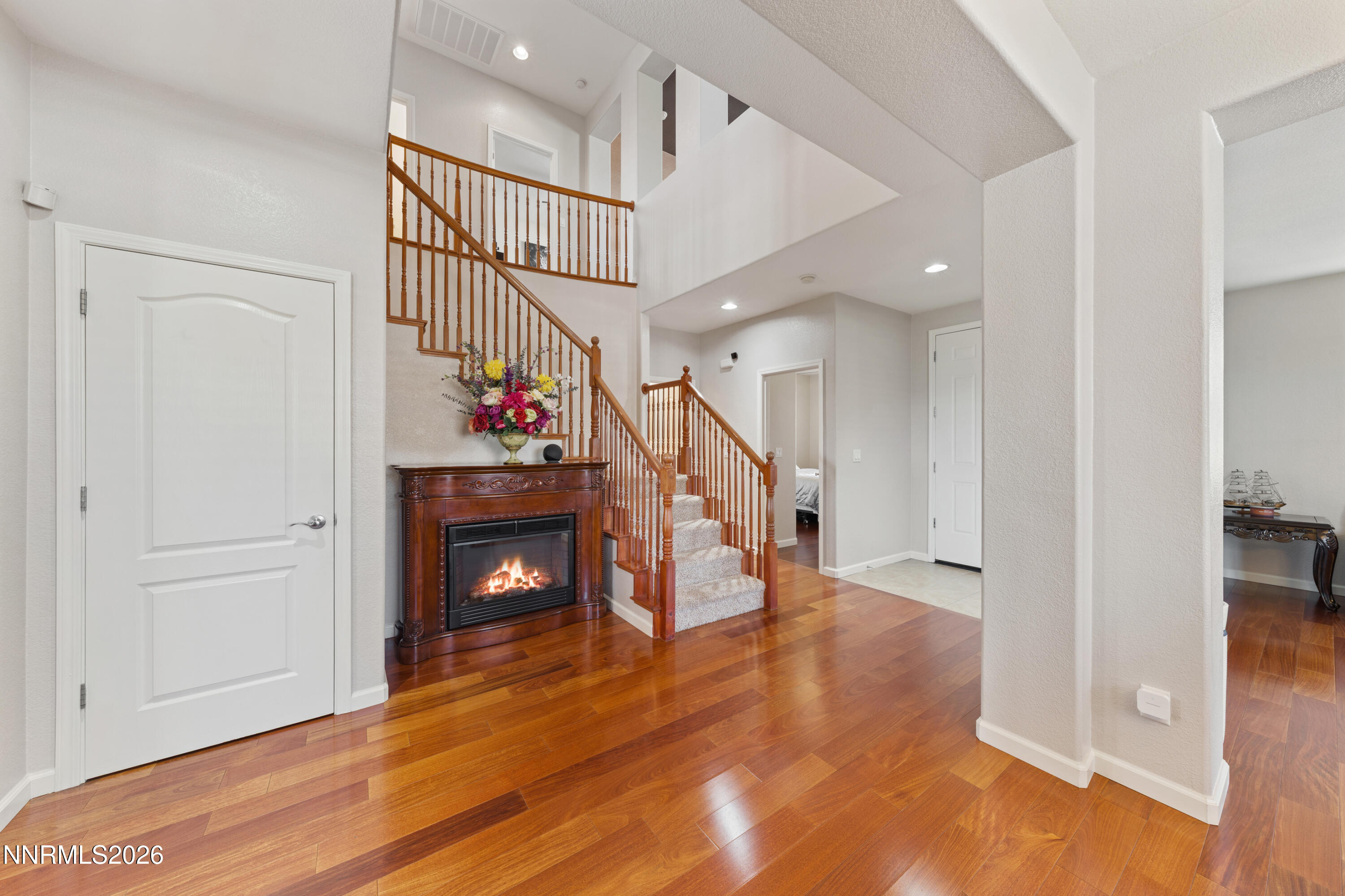 8135 Fire Opal Lane Property Photo 7
