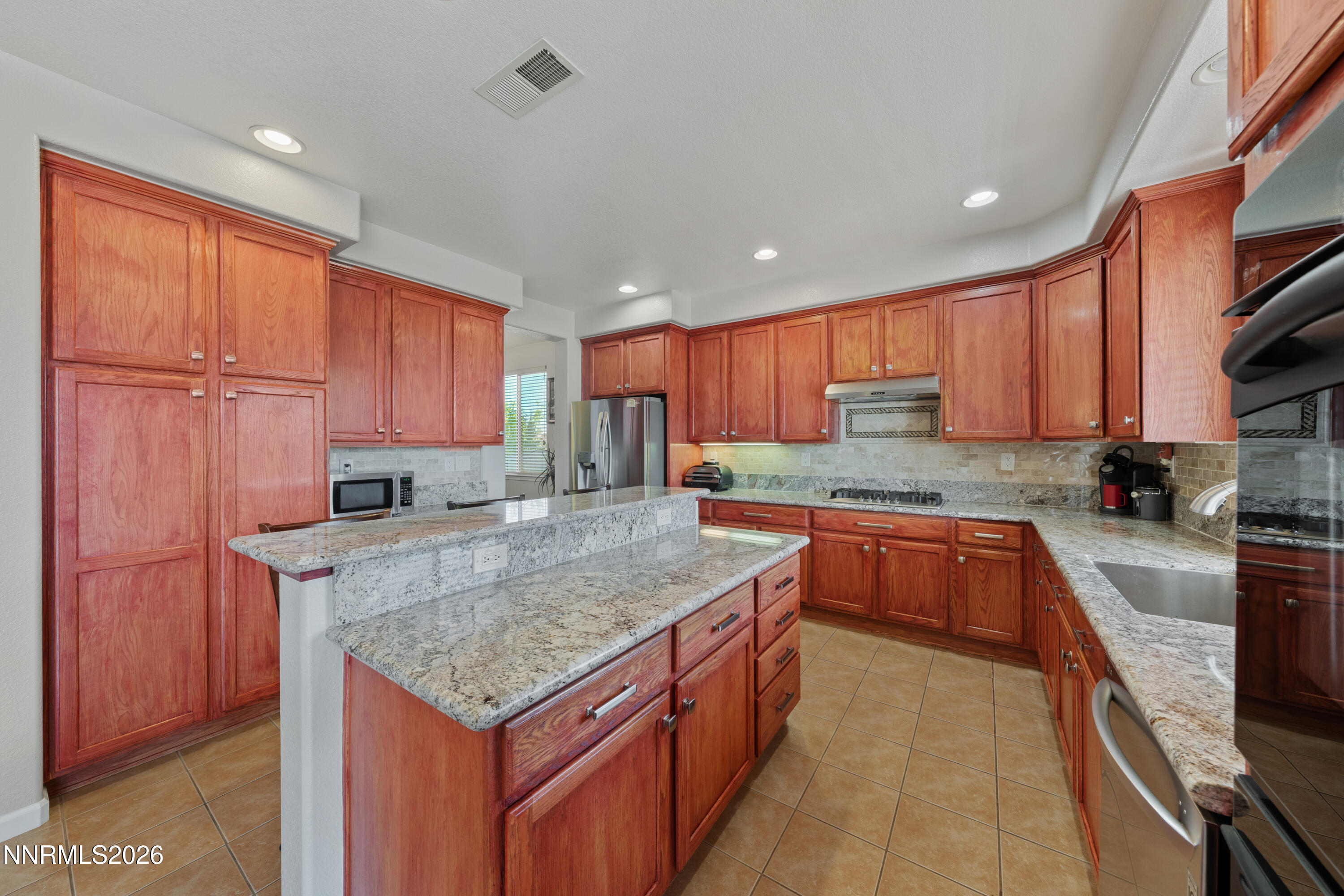 8135 Fire Opal Lane Property Photo 20