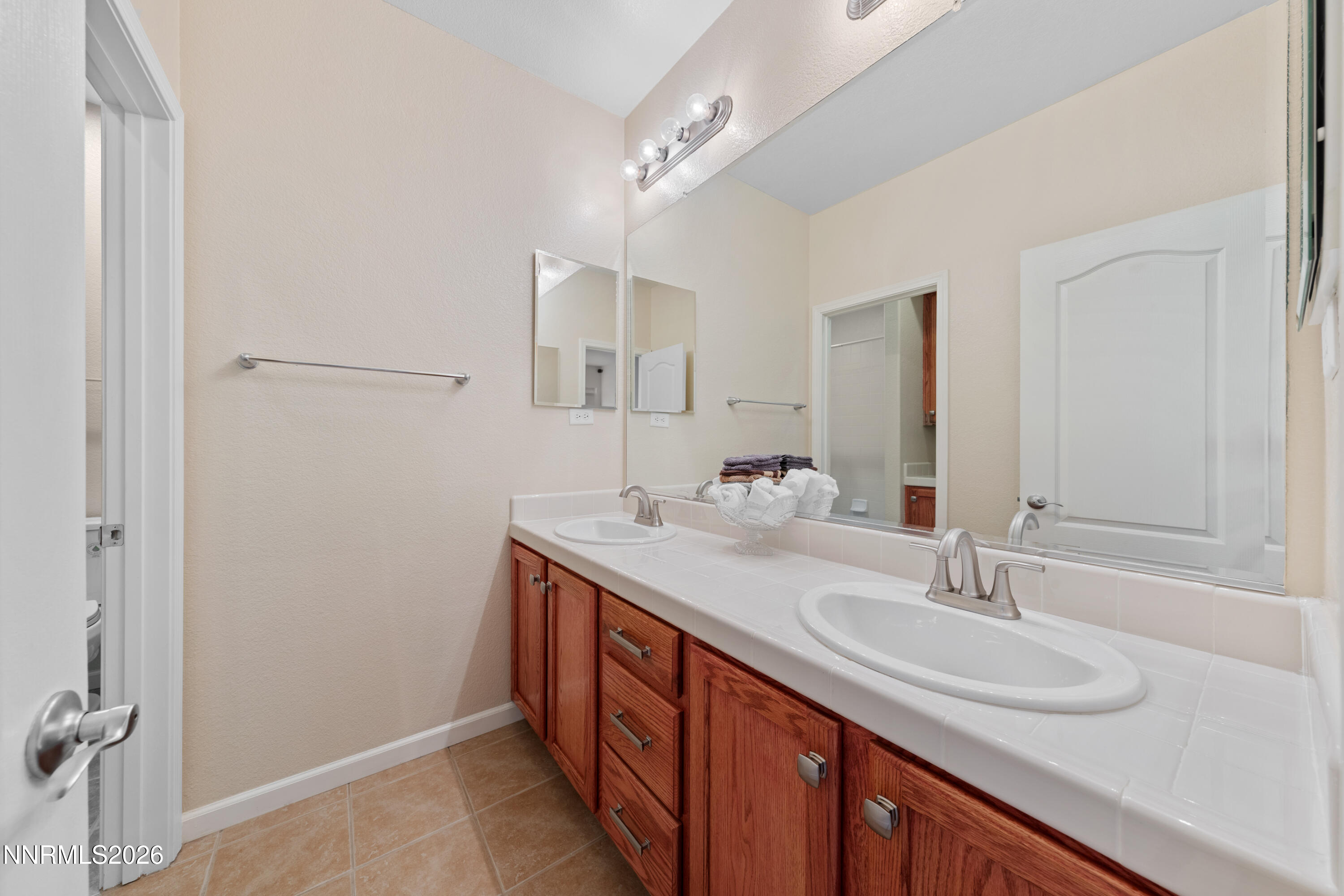 8135 Fire Opal Lane Property Photo 54