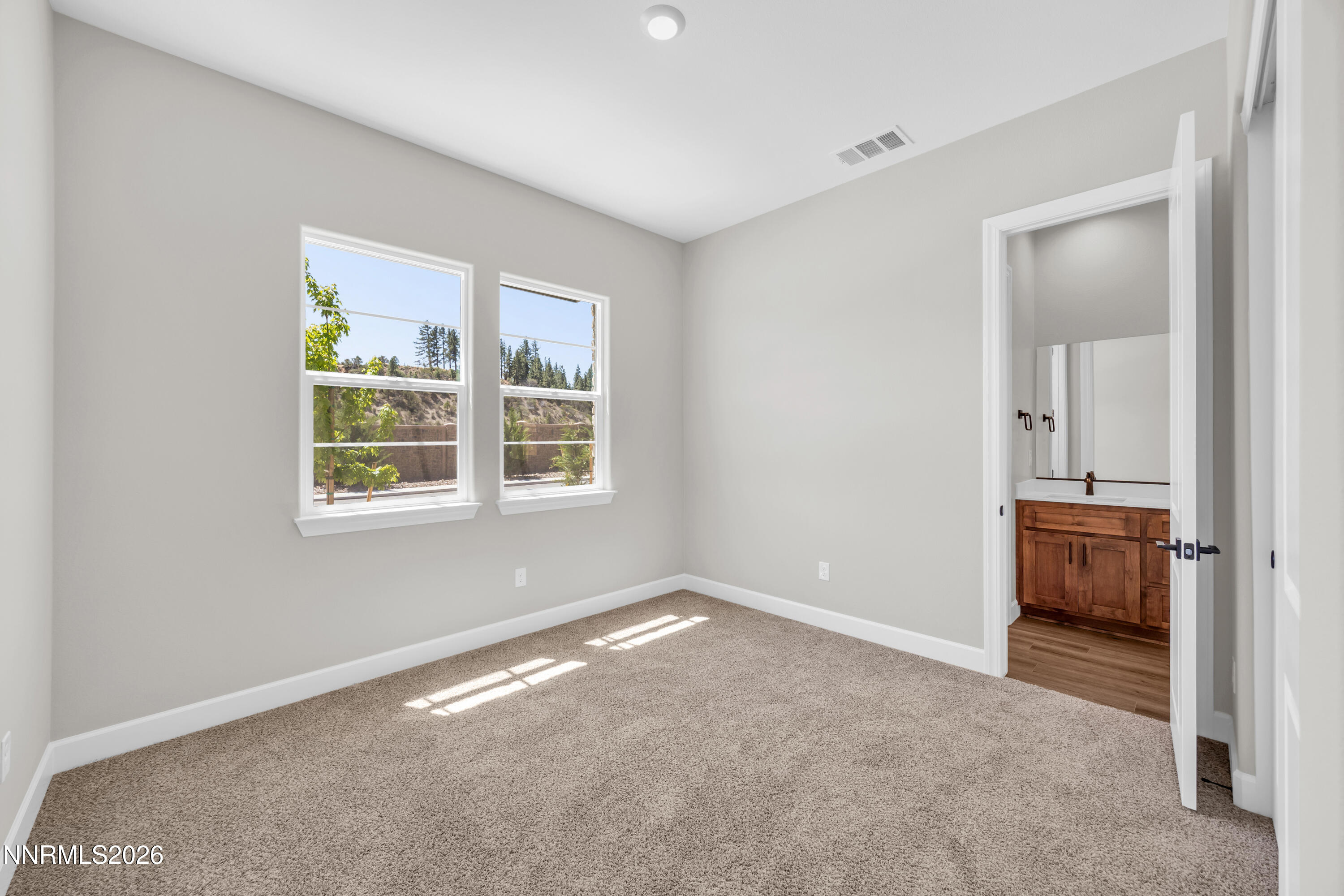 183 Starboard Drive Property Photo 5